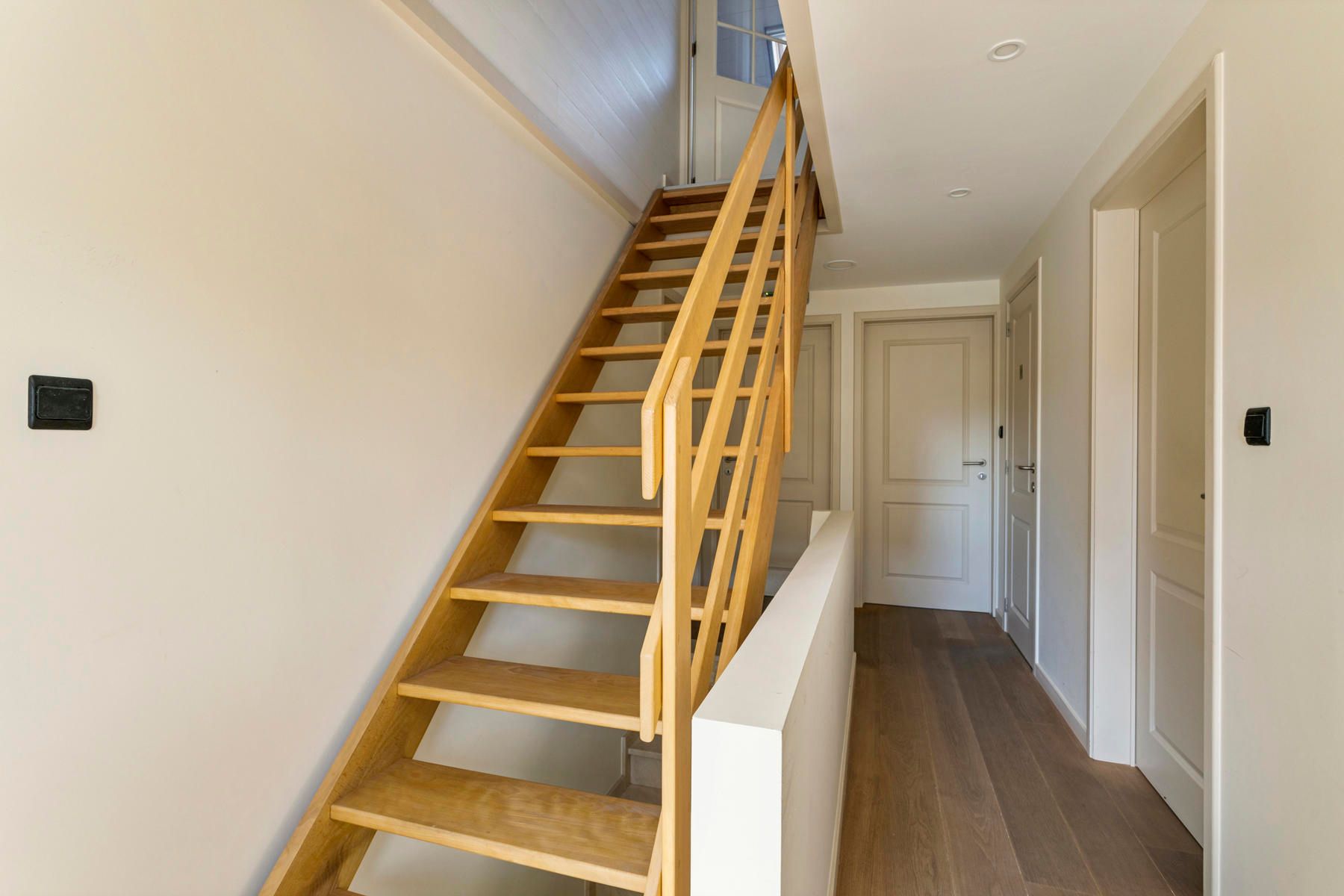 Ruime instapklare villa met 5 slaapkamers te BEGIJNENDIJK foto 9