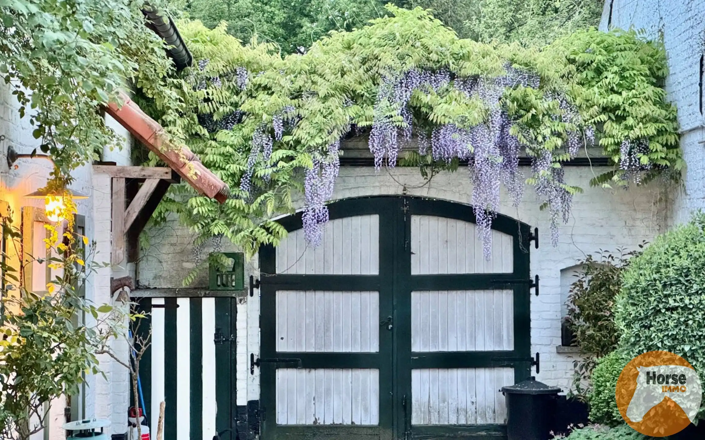 HALLE – Charmante woning met stallen op 1,15ha aan Hallerbos foto 7