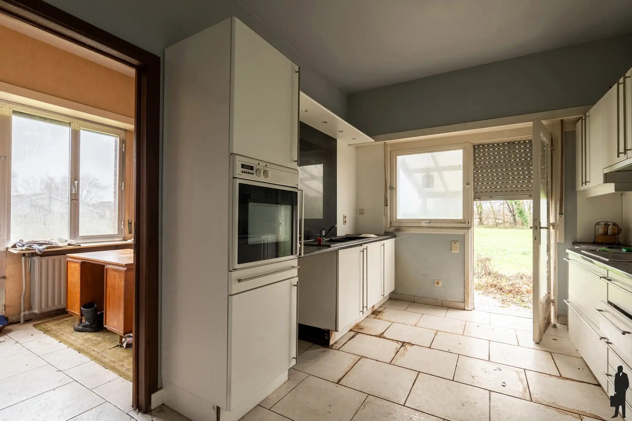 Unieke renovatiekans pal in het centrum van Aartselaar foto 10