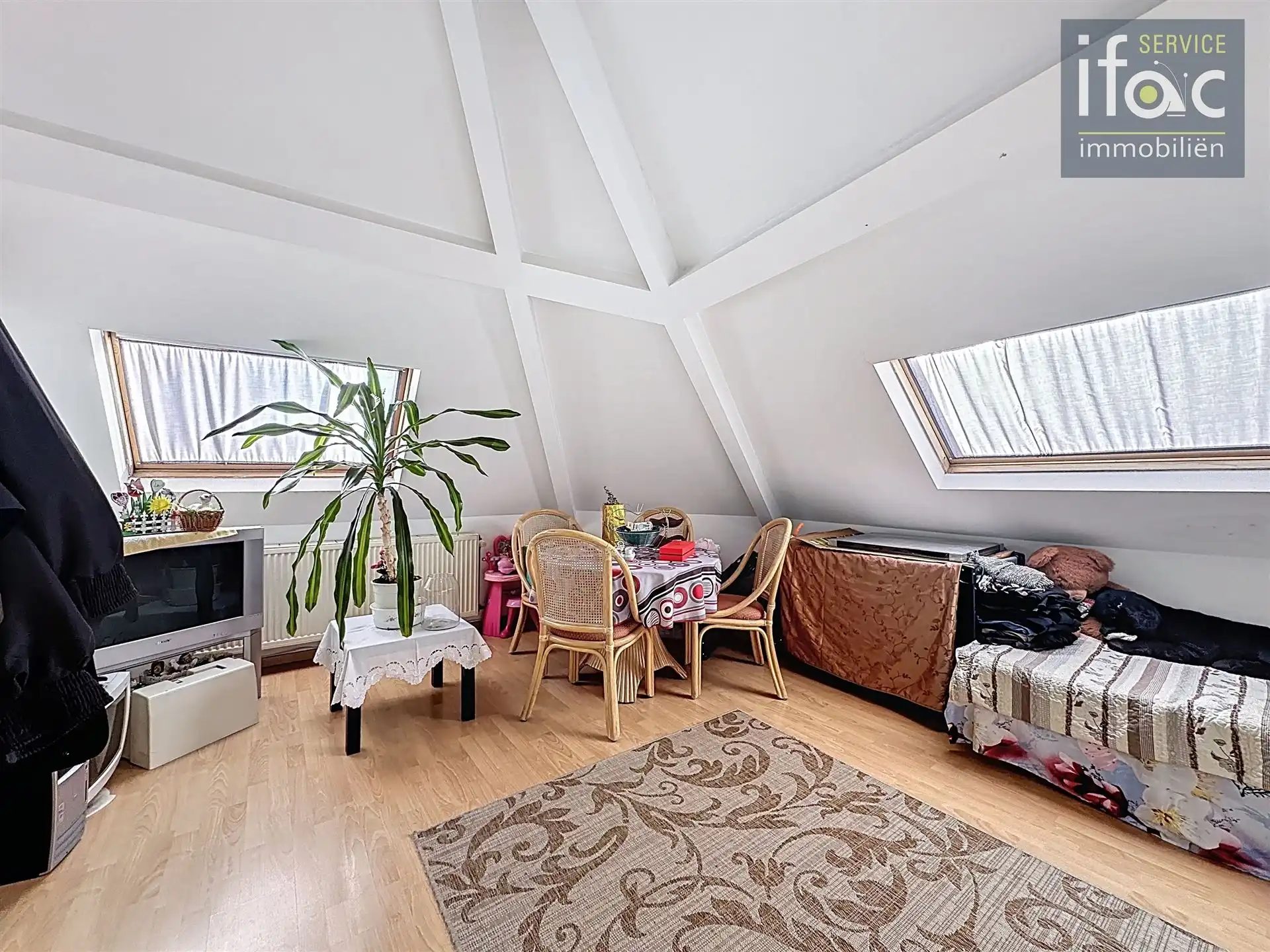 Opbrengsteigendom -3 appartementen + handelsruimte foto 15