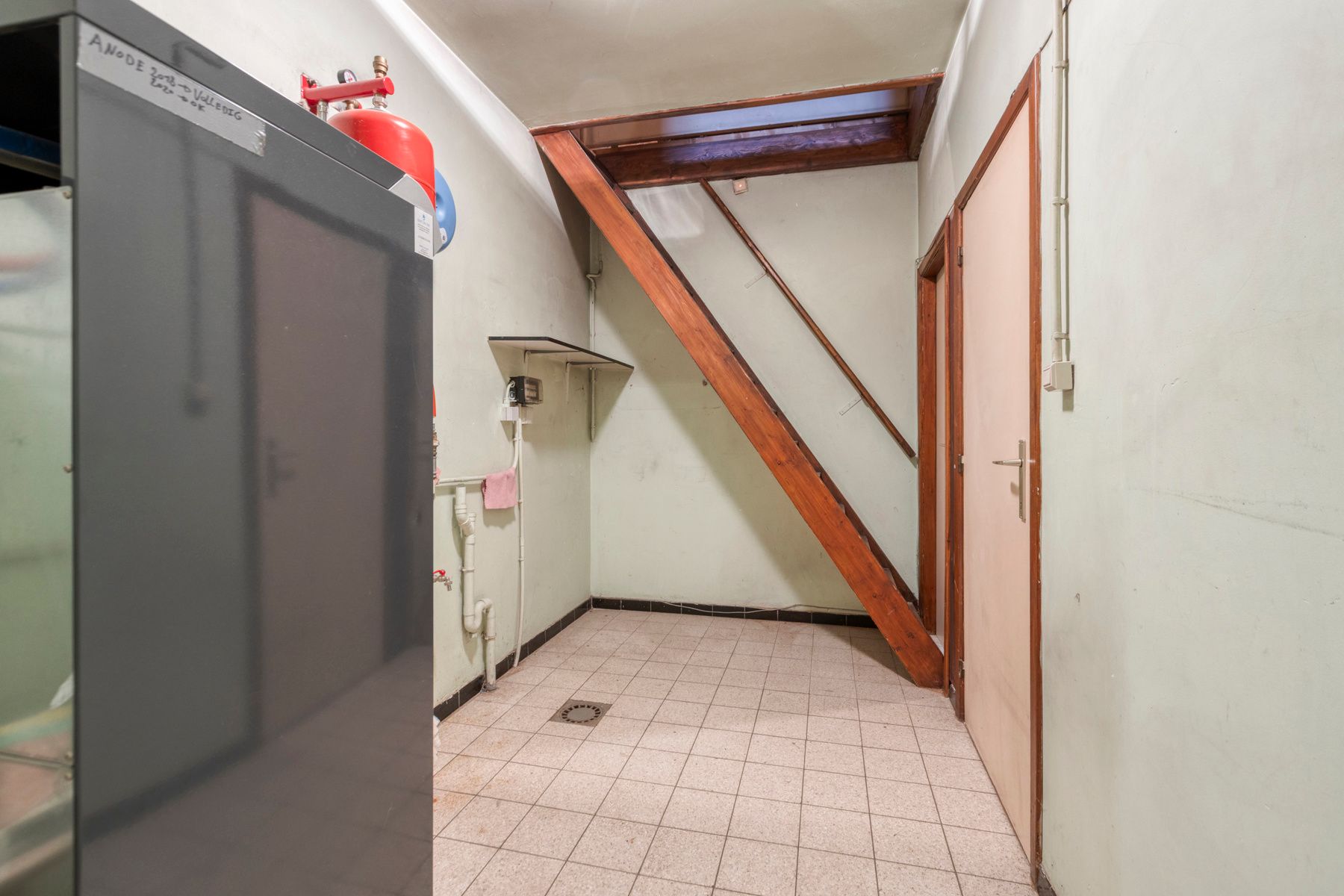 Te renoveren woning foto 26