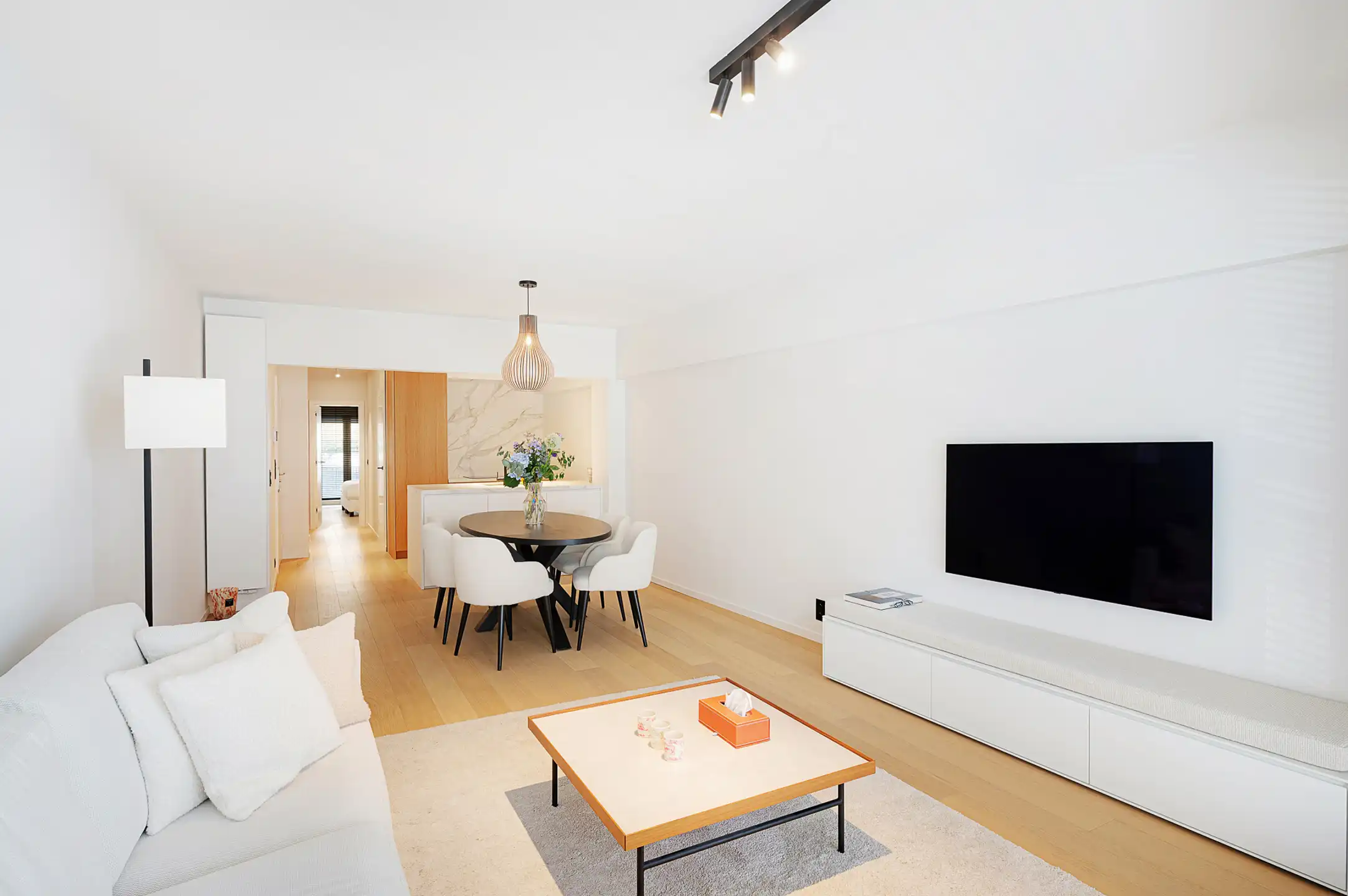 Elegant appartement nabij het Driehoeksplein foto 12