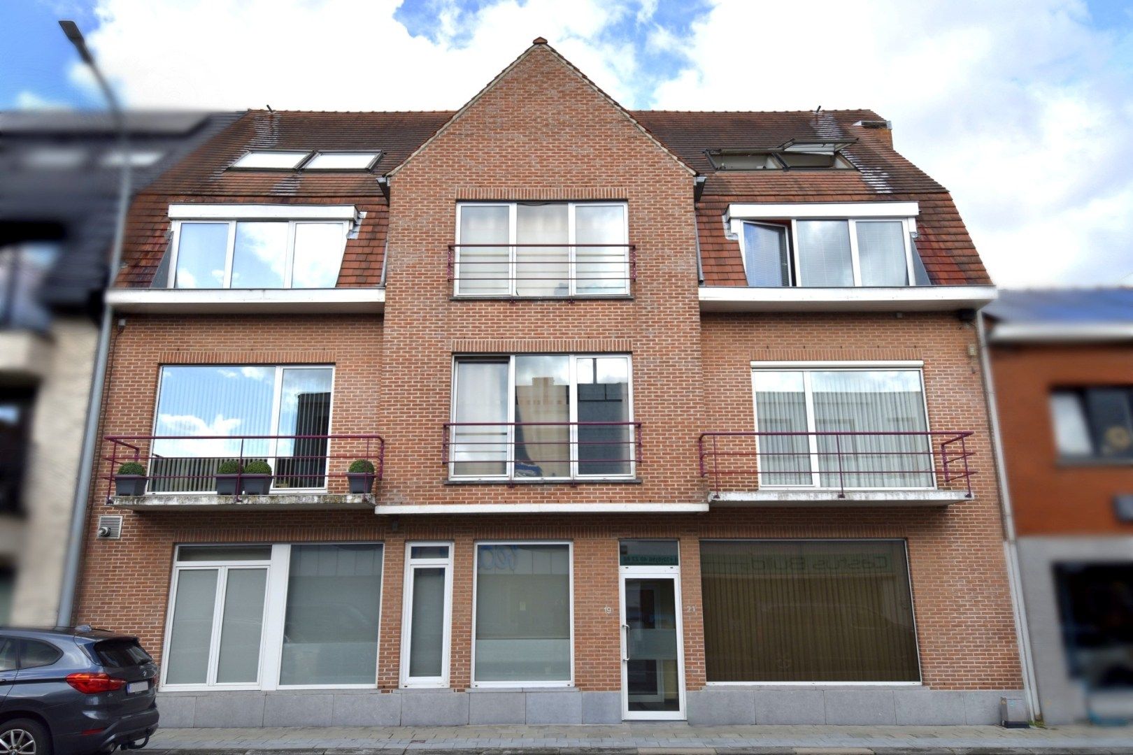 Investeringseigendom te koop in Gullegem-centrum foto 2