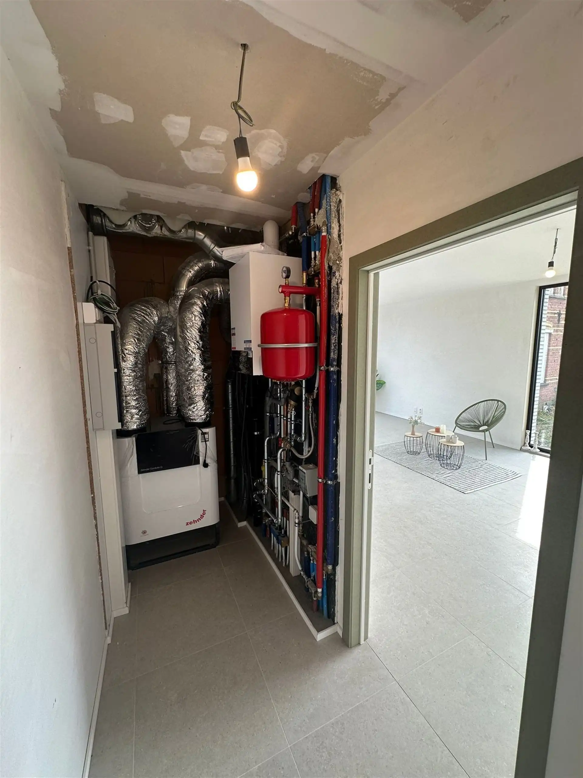 Nieuwbouw bel-étage woning met zuidgericht terras en tuin foto 13