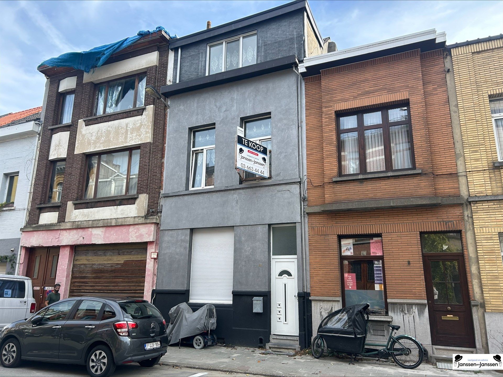 Ruime instapklare woning met 3 à 4 slaapkamers in 2060 Antwerpen! foto 2