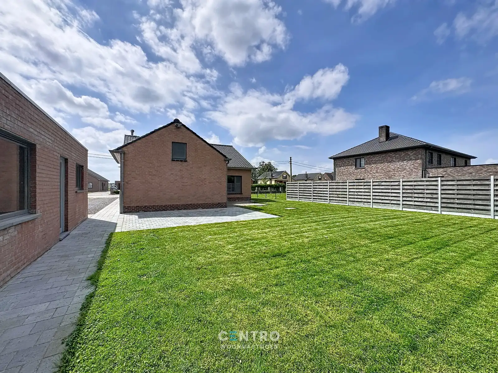 Instapklare woning met alle COMFORT te Maldegem! foto 15