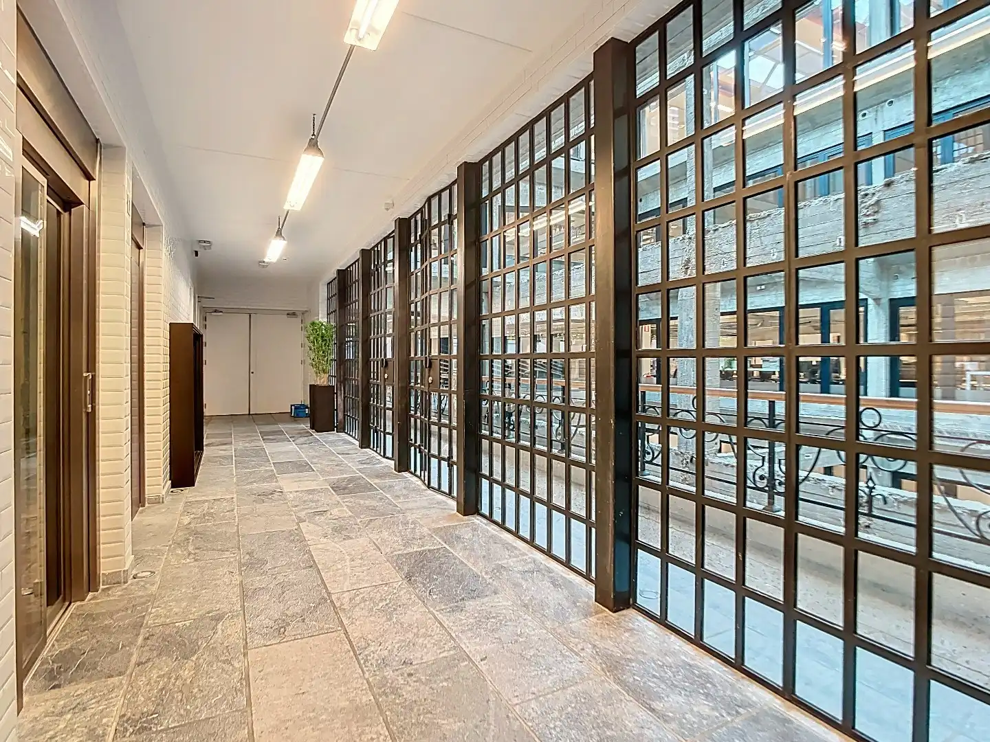 Generaal Lemanstraat 47 - High-end kantoor foto 2