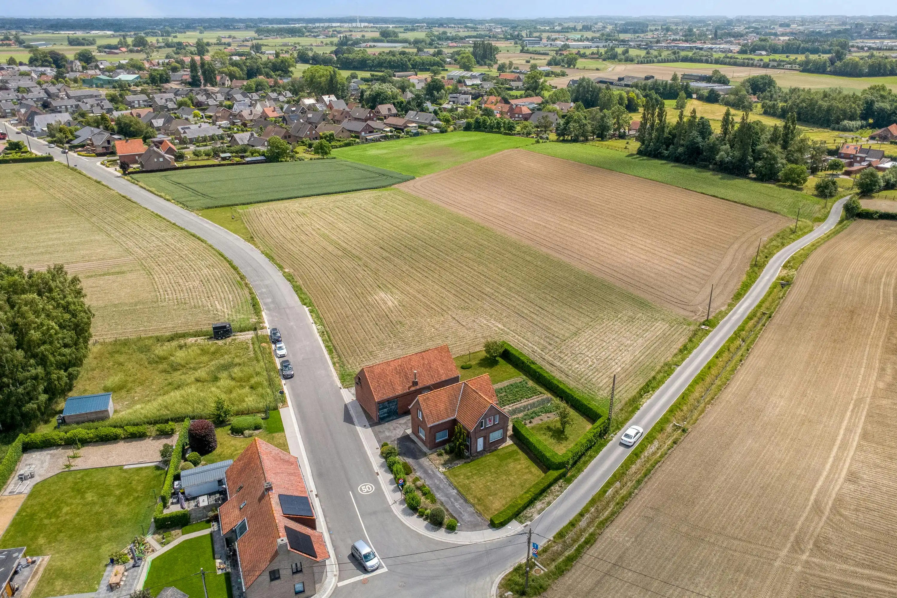 Te renoveren woning met opslag en landelijk zicht op 3635m² foto 28