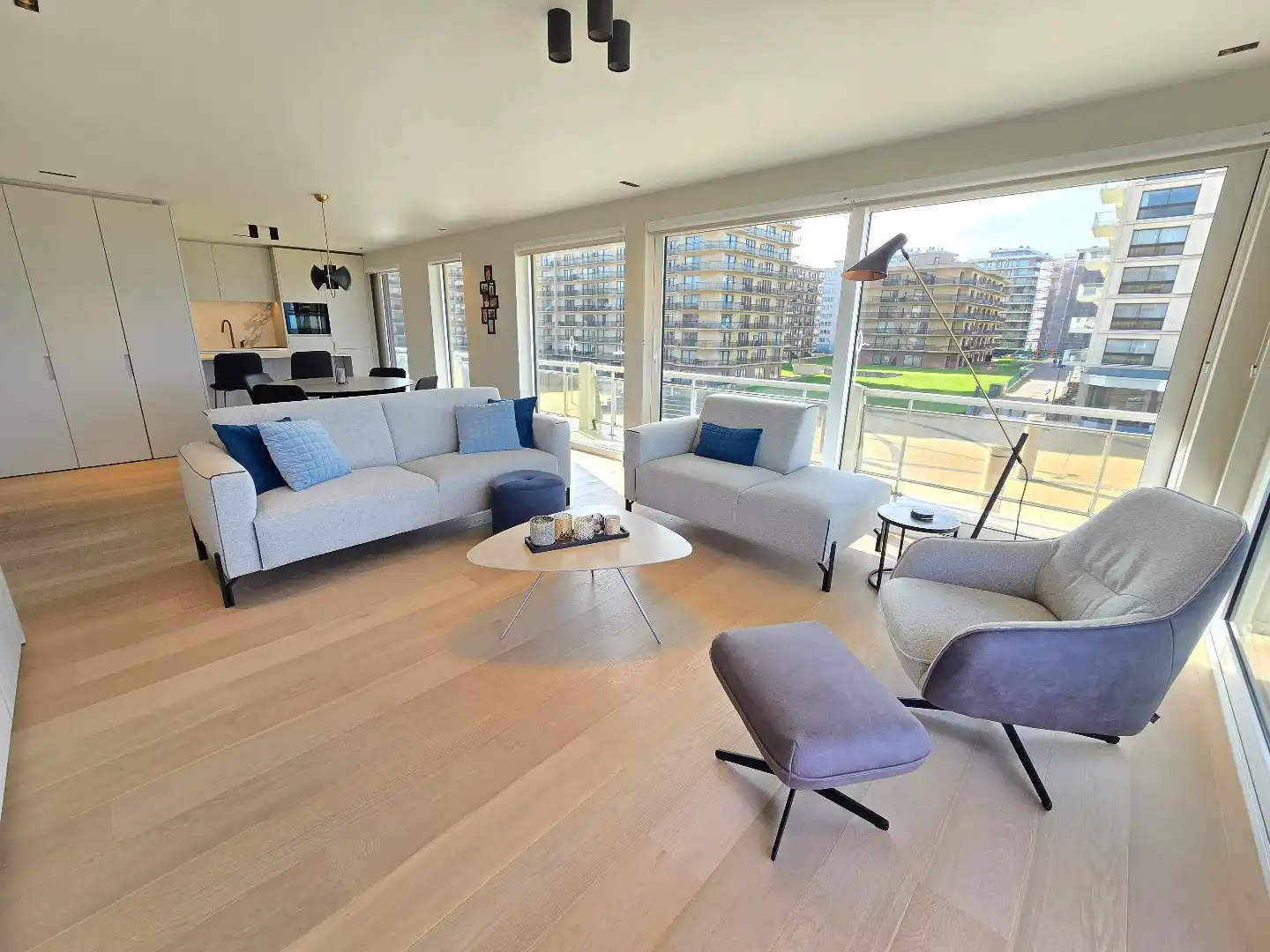 Hoek appartement 2 slpk met zeezicht foto 9