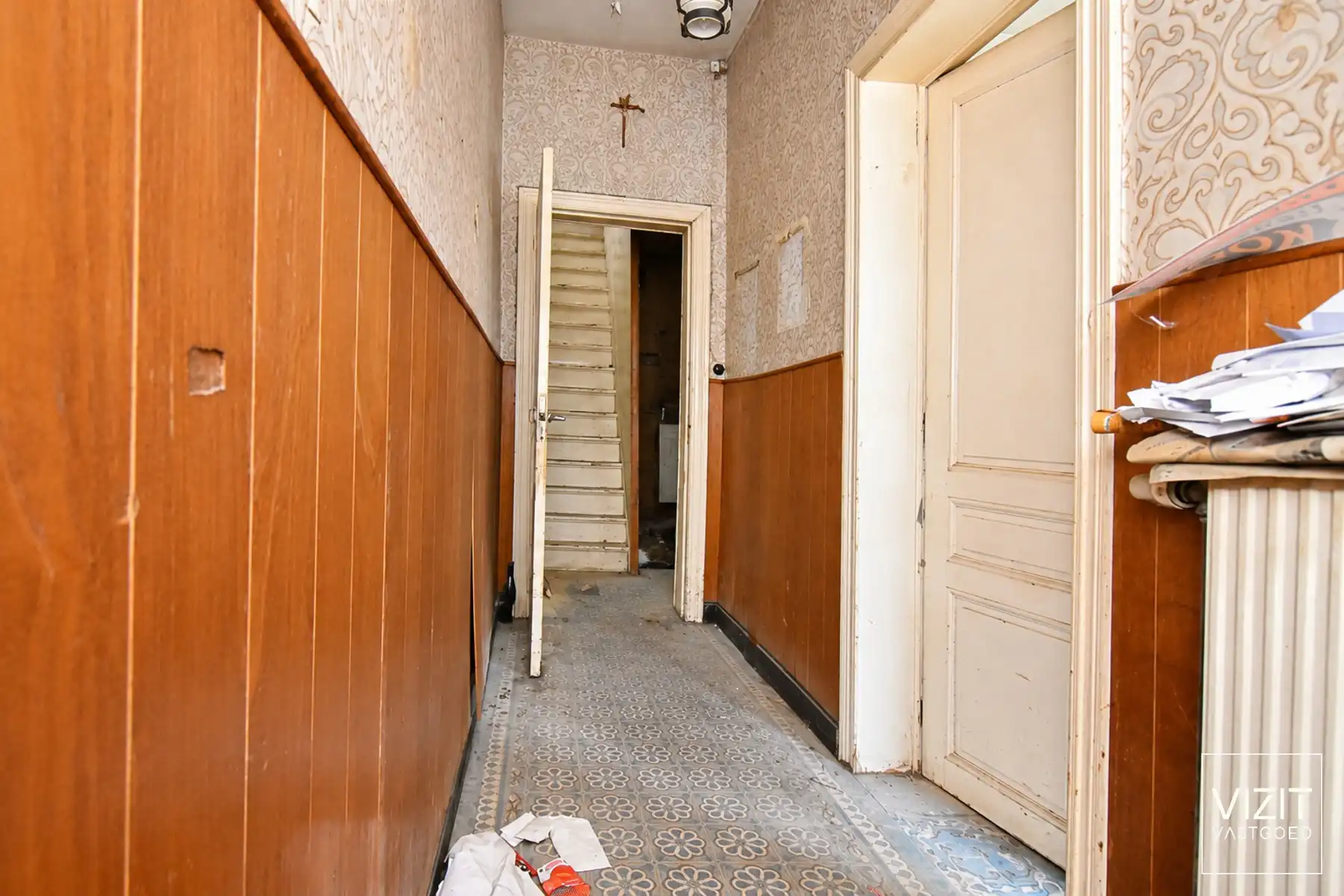 Renovatieproject met veel mogelijkheden foto 9
