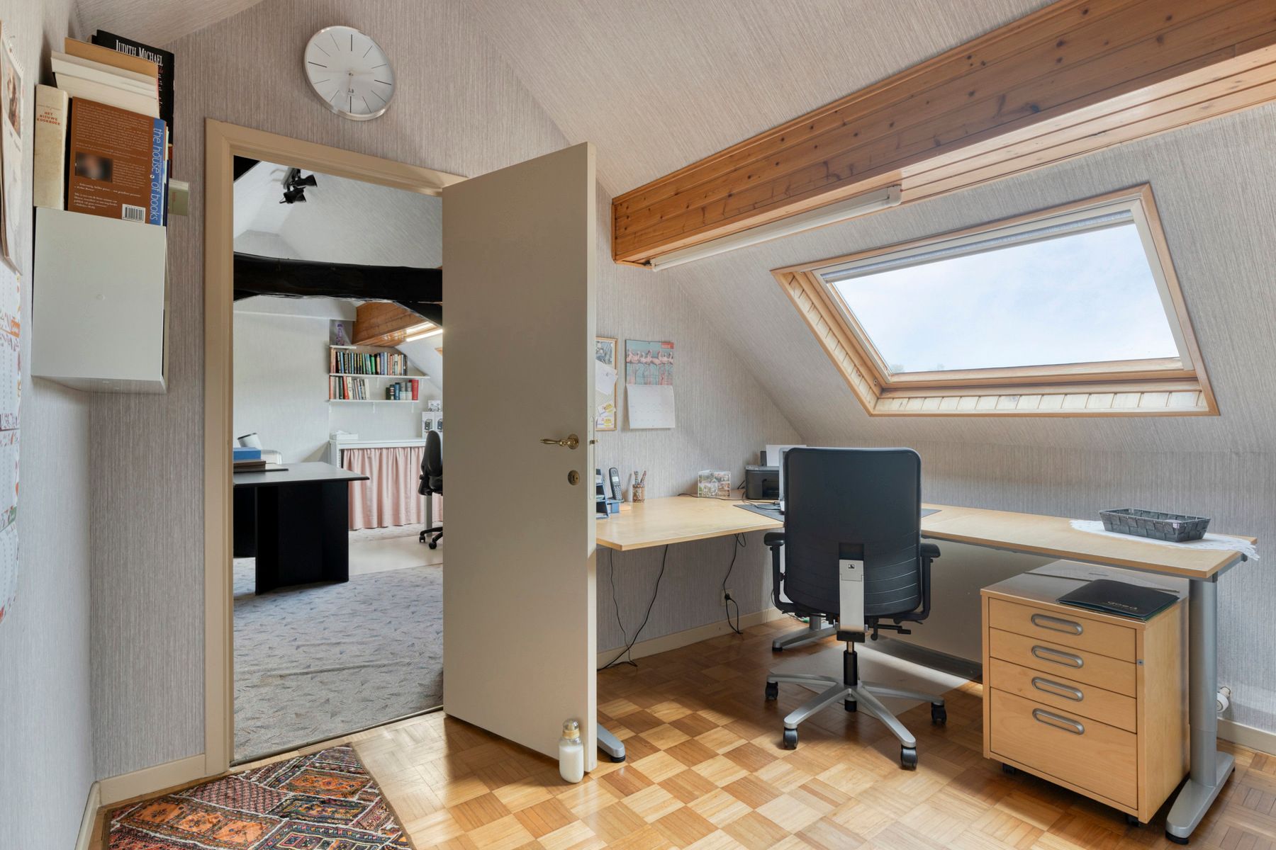 Woning omgeven door weilanden met 5 slaapkamers foto 24