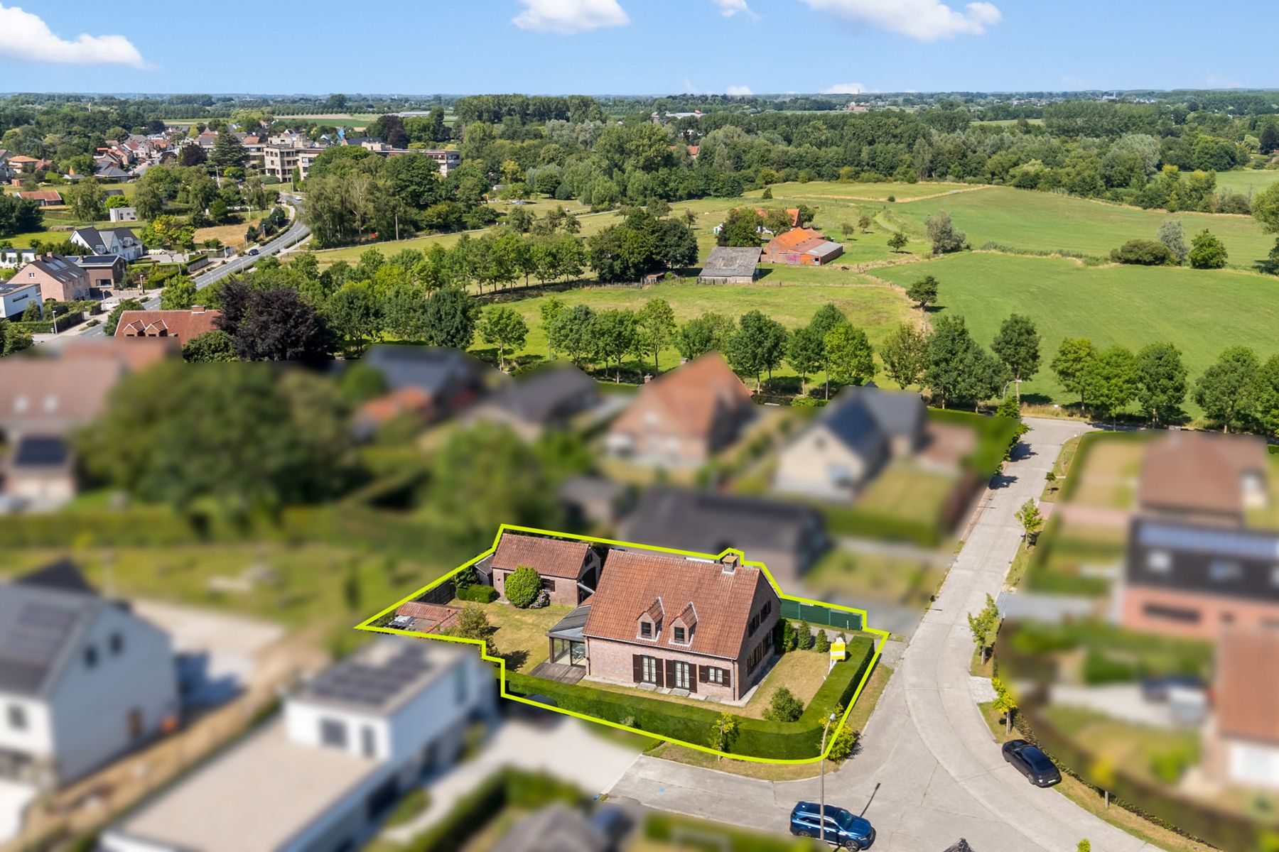 Ruime 4-slaapkamer woning met zuidgerichte tuin foto 3