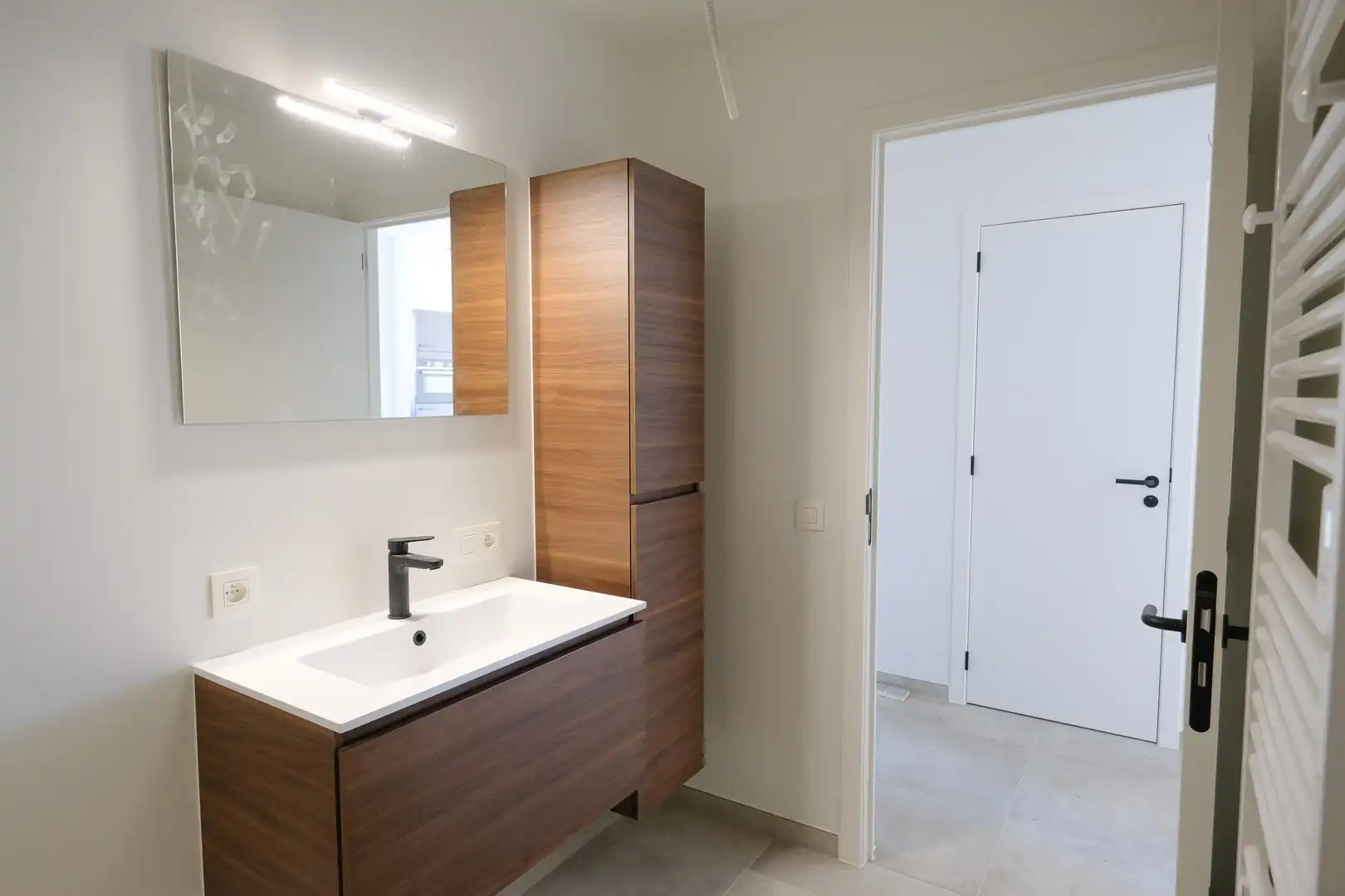 Modern nieuwbouwappartement met ruim terras in Adegem foto 9
