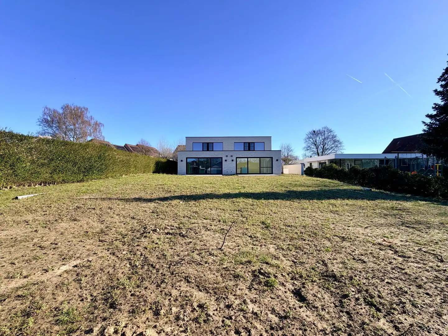 Recente nieuwbouwwoning in centrum Tielt! foto 8