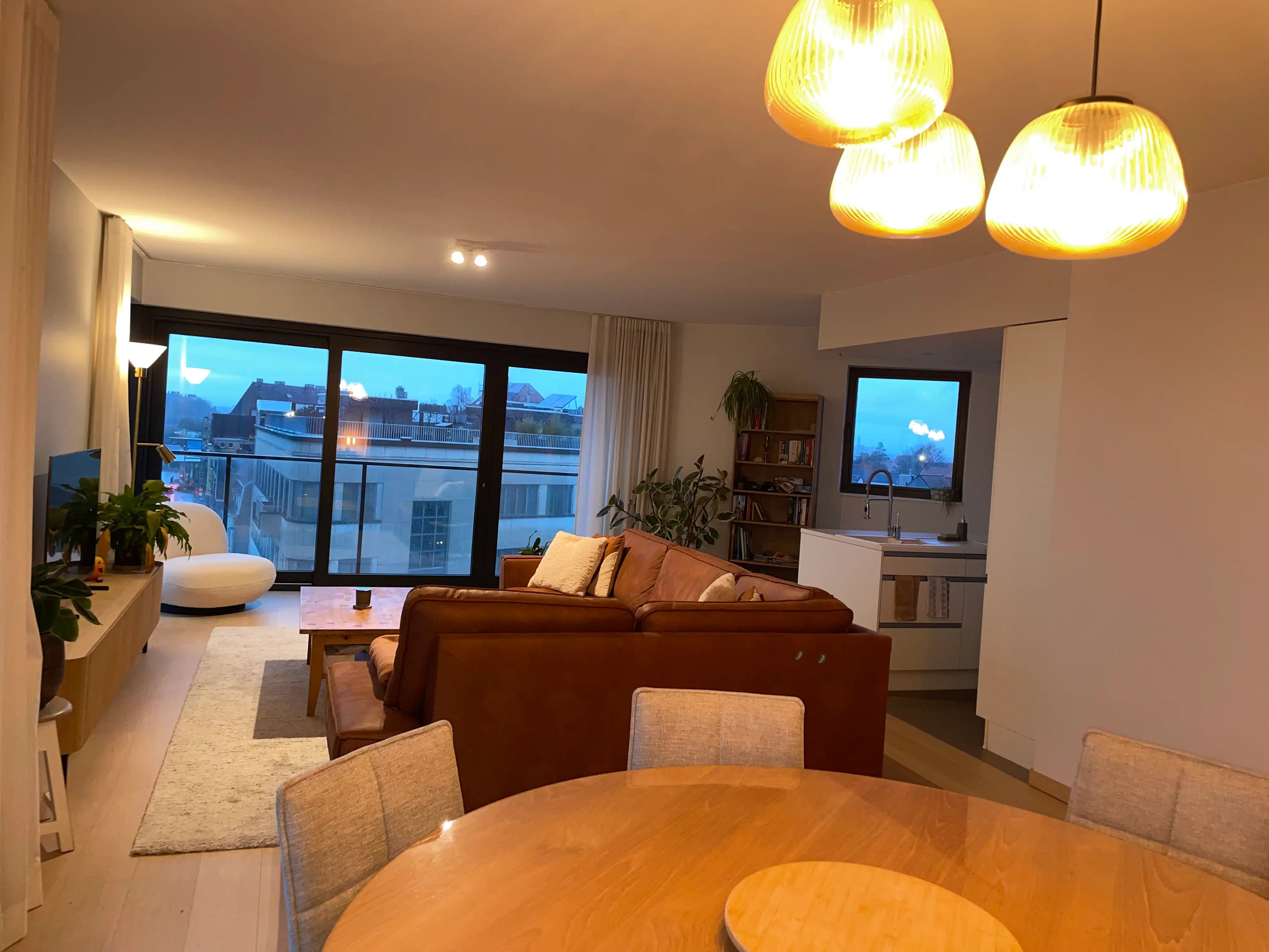 2-slpk-APP + ruime garage foto 9