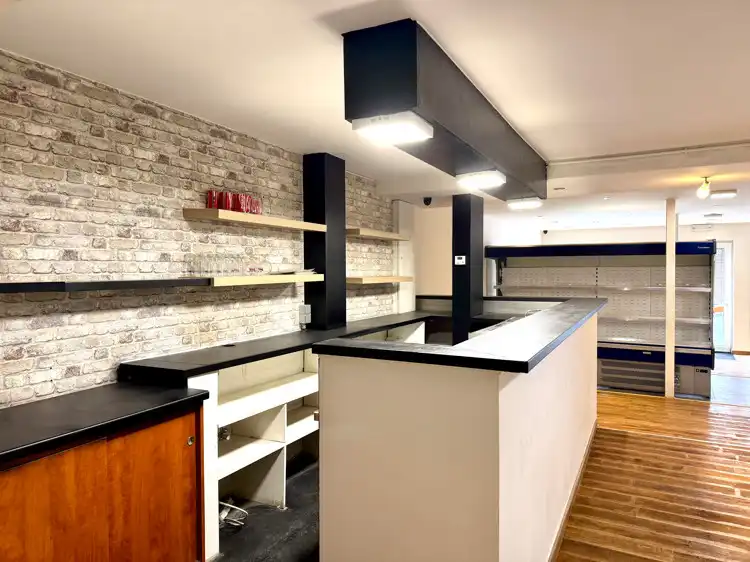 HANDELSPAND MET WOONST, TOP LOCATIE TE DIEST! foto 5