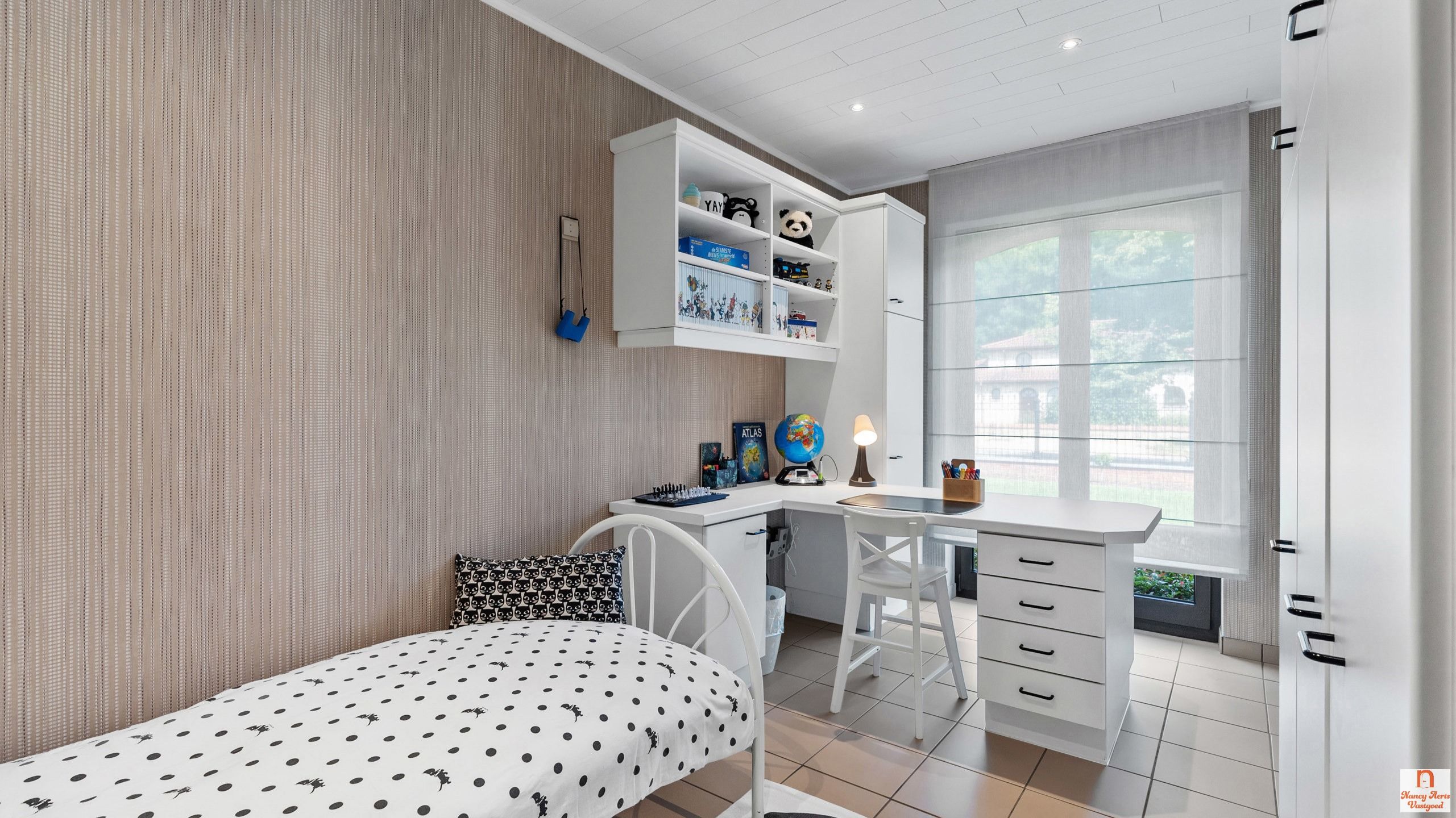 Luxueuze villa met overdekt zwembad, bos en weiland foto 17