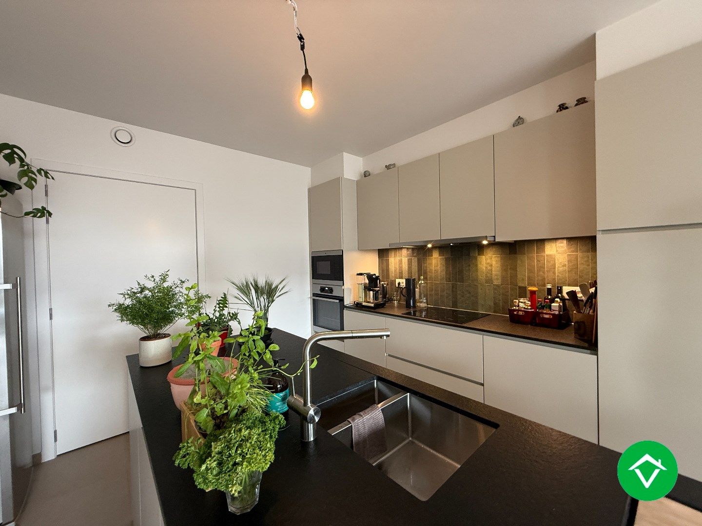 Nieuwbouwappartement met 3 slaapkamers, terras en autostaanplaats in hartje Gits foto 8