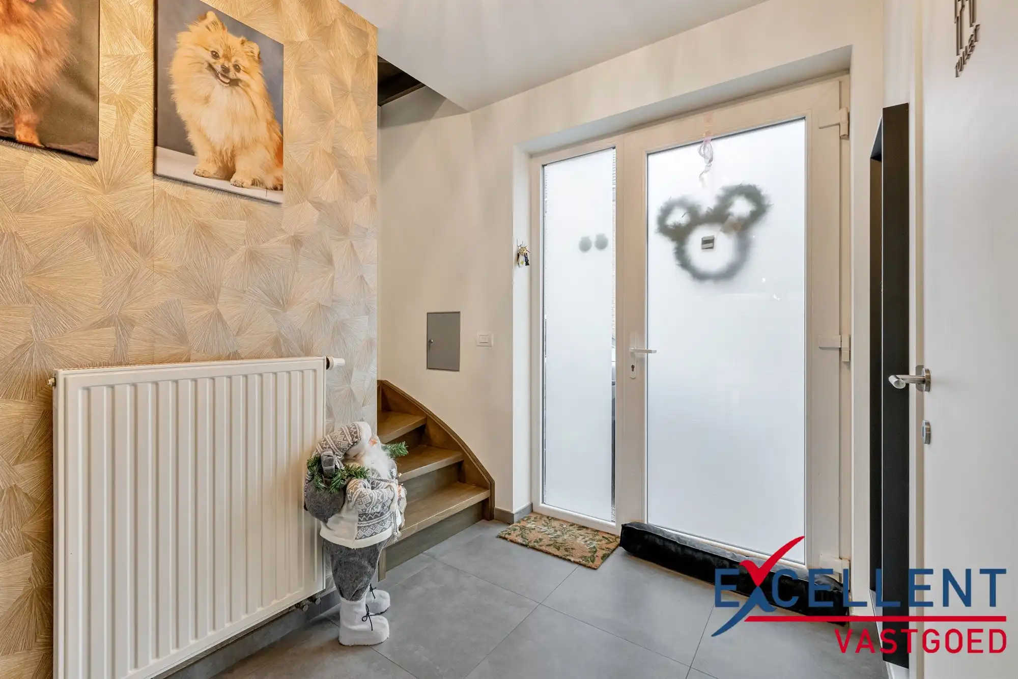 Instapklare en ruime woning met 5 slaapkamers in Zulte te koop foto 5