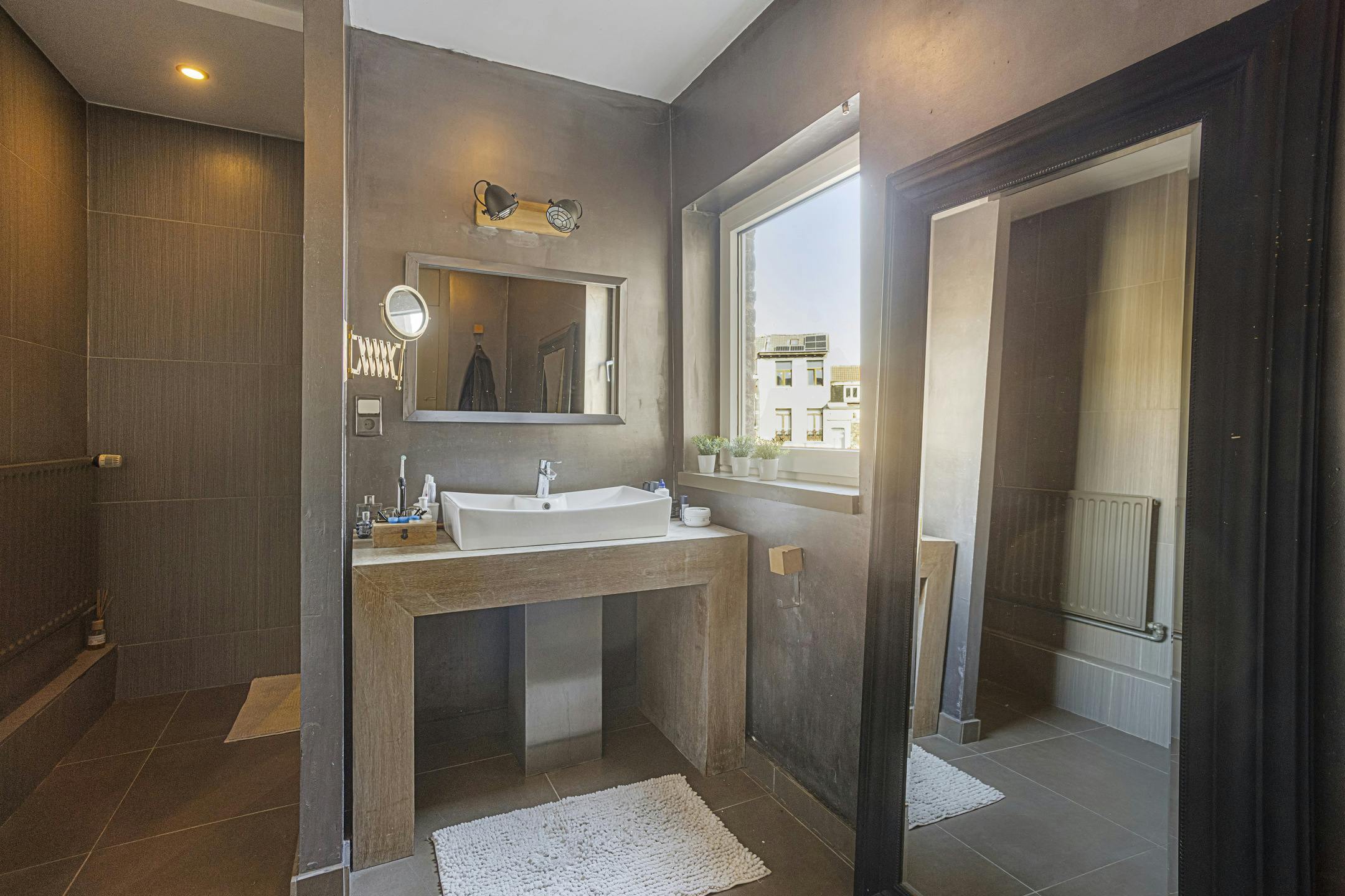 Loft appartement te Sint-Jans-Molenbeek  foto 26