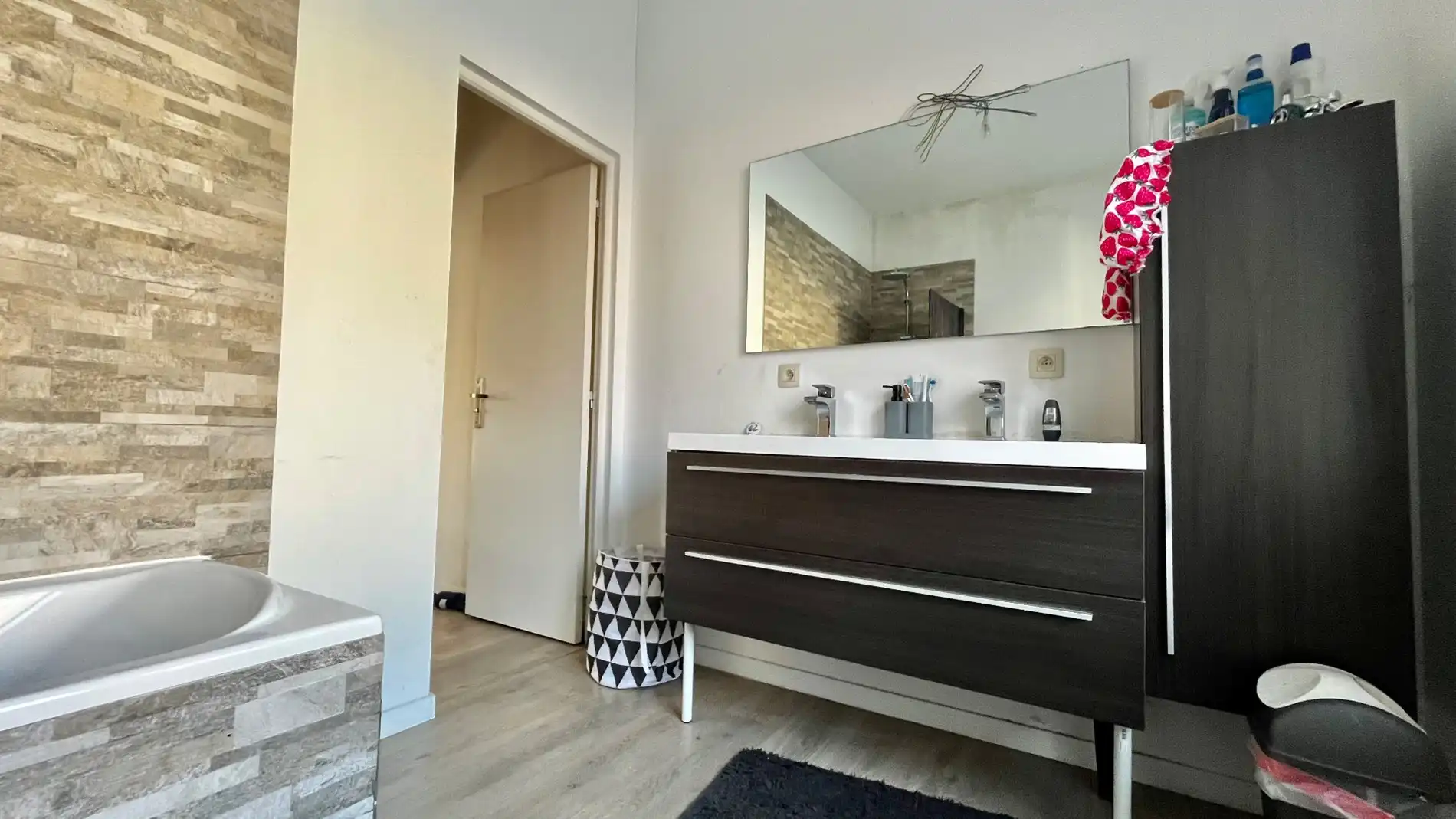 Ruime woning met 3 kamers, kelder en een stadstuin foto 10