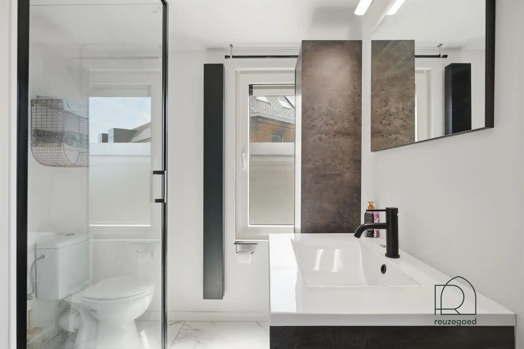 Charmante studio in hartje Lier, slim ingericht op een fantastische locatie foto 15