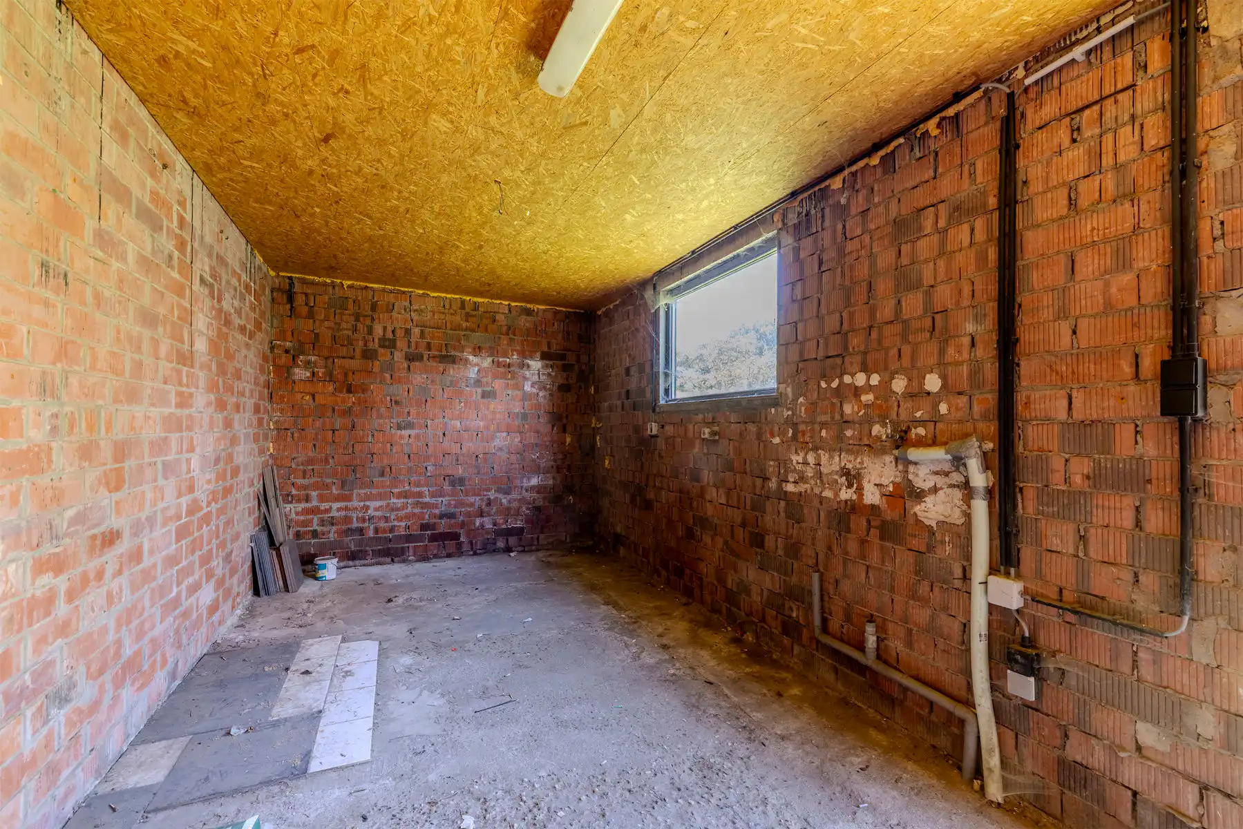 Deels gerenoveerde HOB op een grond van meer 689m² foto 22