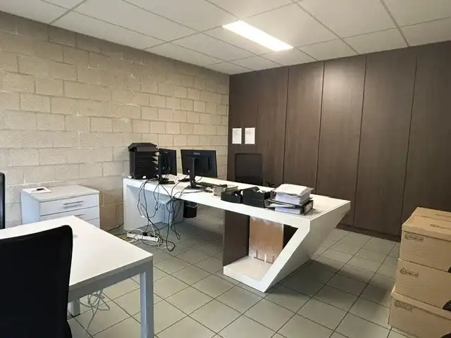 REPRESENTATIEF BEDRIJFSGEBOUW MET KANTOREN EN DUURZAME ENERGIE OP TOPLOCATIE TE HEUSEN - ZOLDER foto 48