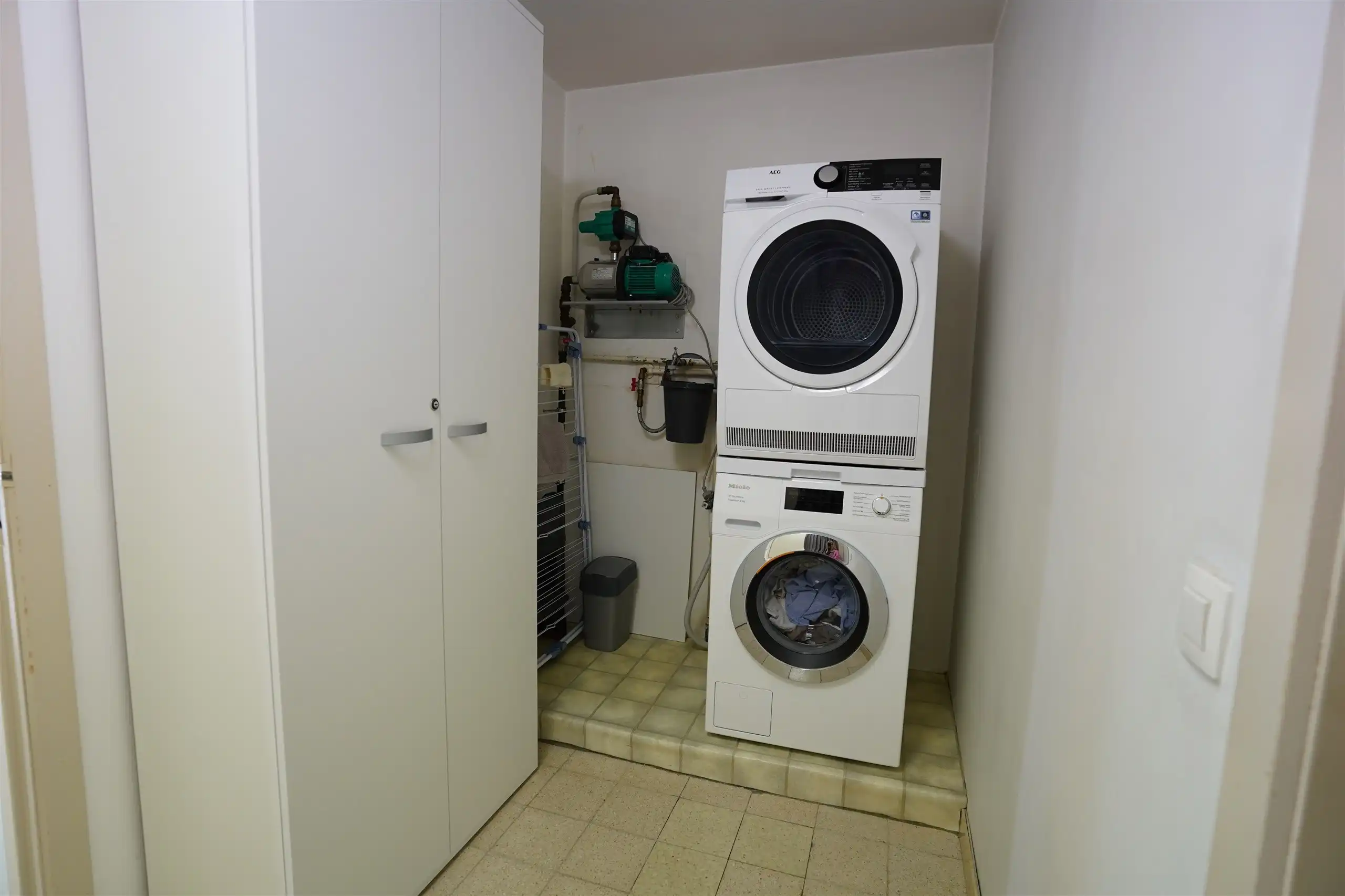 Blikvanger in z'n prijscategorie! Tip-top verzorgde woning! foto 13