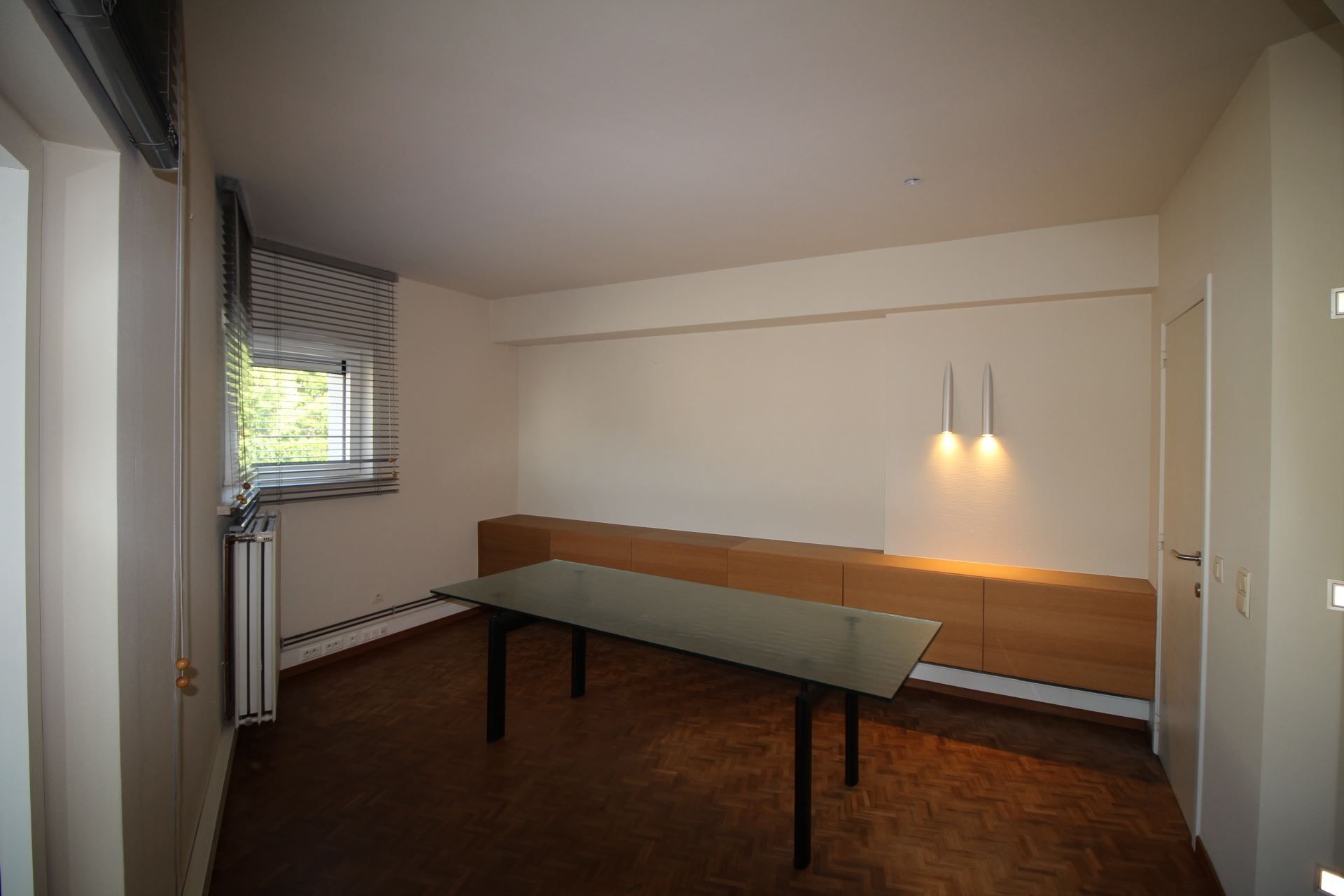 Kantoor- of praktijkruimte, 120m², centrum Oudenaarde. foto 6