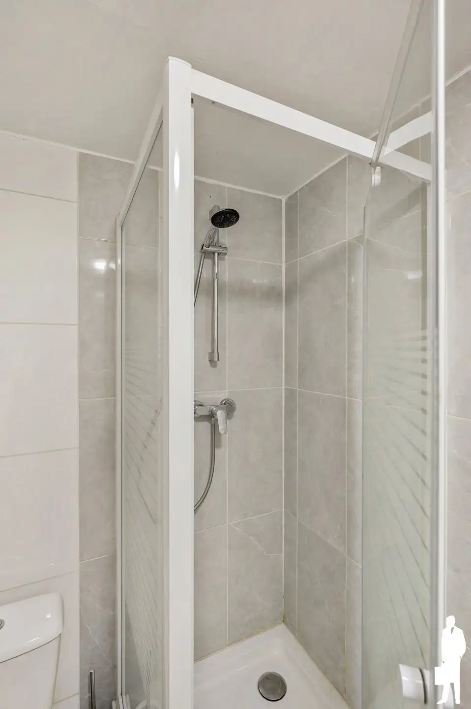 Vergunde opbrengsteigendom met 4 appartementen foto 15