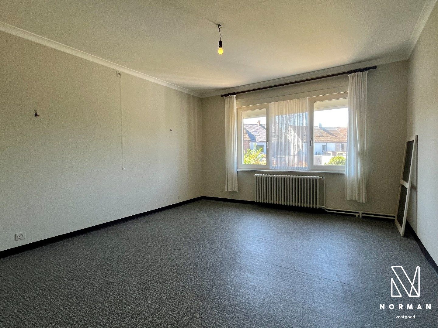 Ruime woning met 5 slks, garage in het centrum van Kuurne foto 13