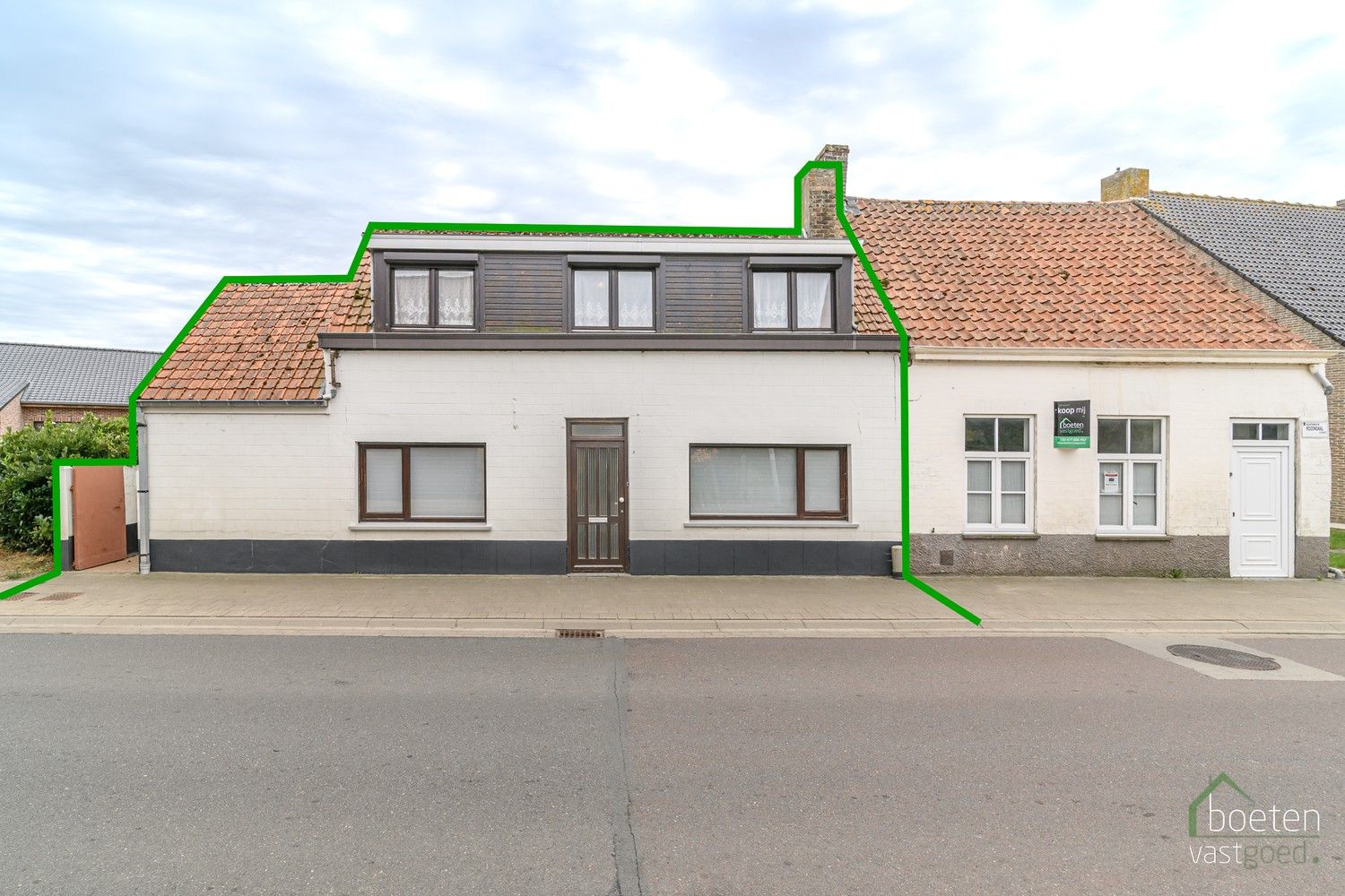 ALVERINGEM: Leuk maar wel op te smukken huisje met heel wat potentieel, 3 slpks waarvan 1 beneden en zonneterras op 179m² grondopp. foto 21