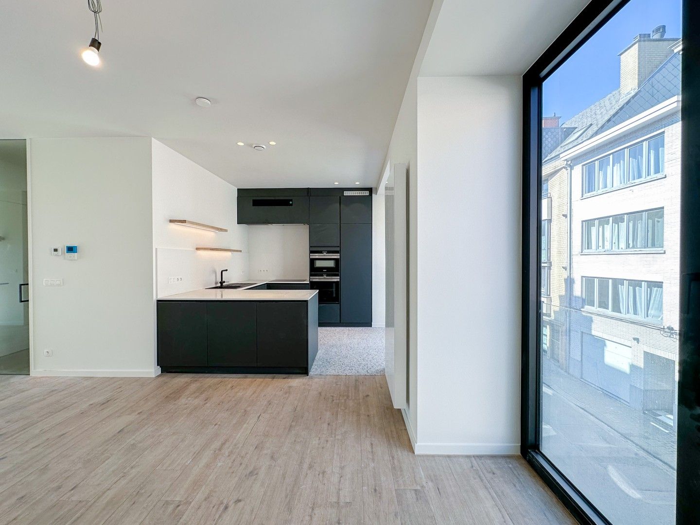 3 slaapkamer nieuwbouwappartement te huur in het centrum van Sint-Niklaas foto 3