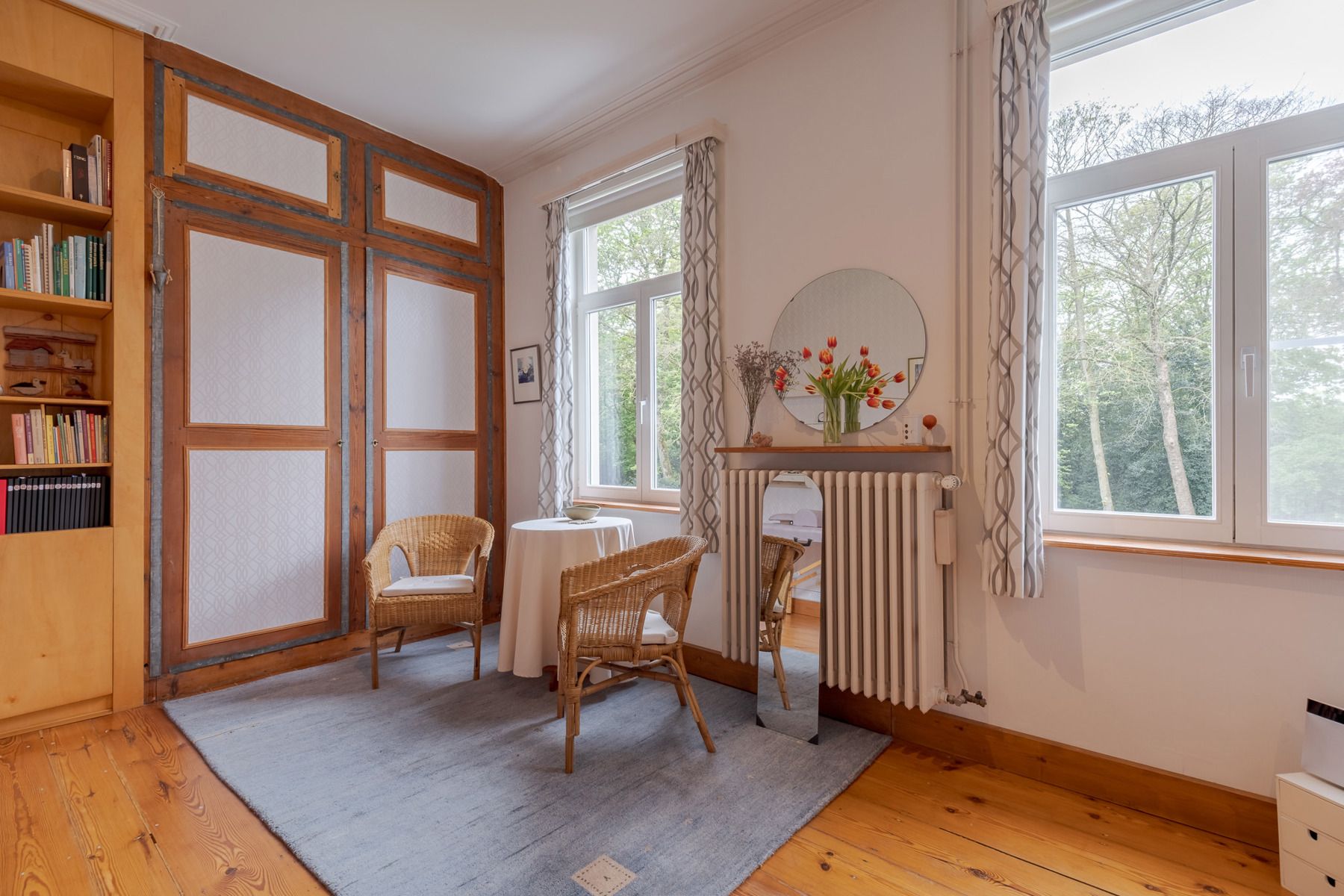 Uniek gerestaureerde herenhuis met parktuin foto 14