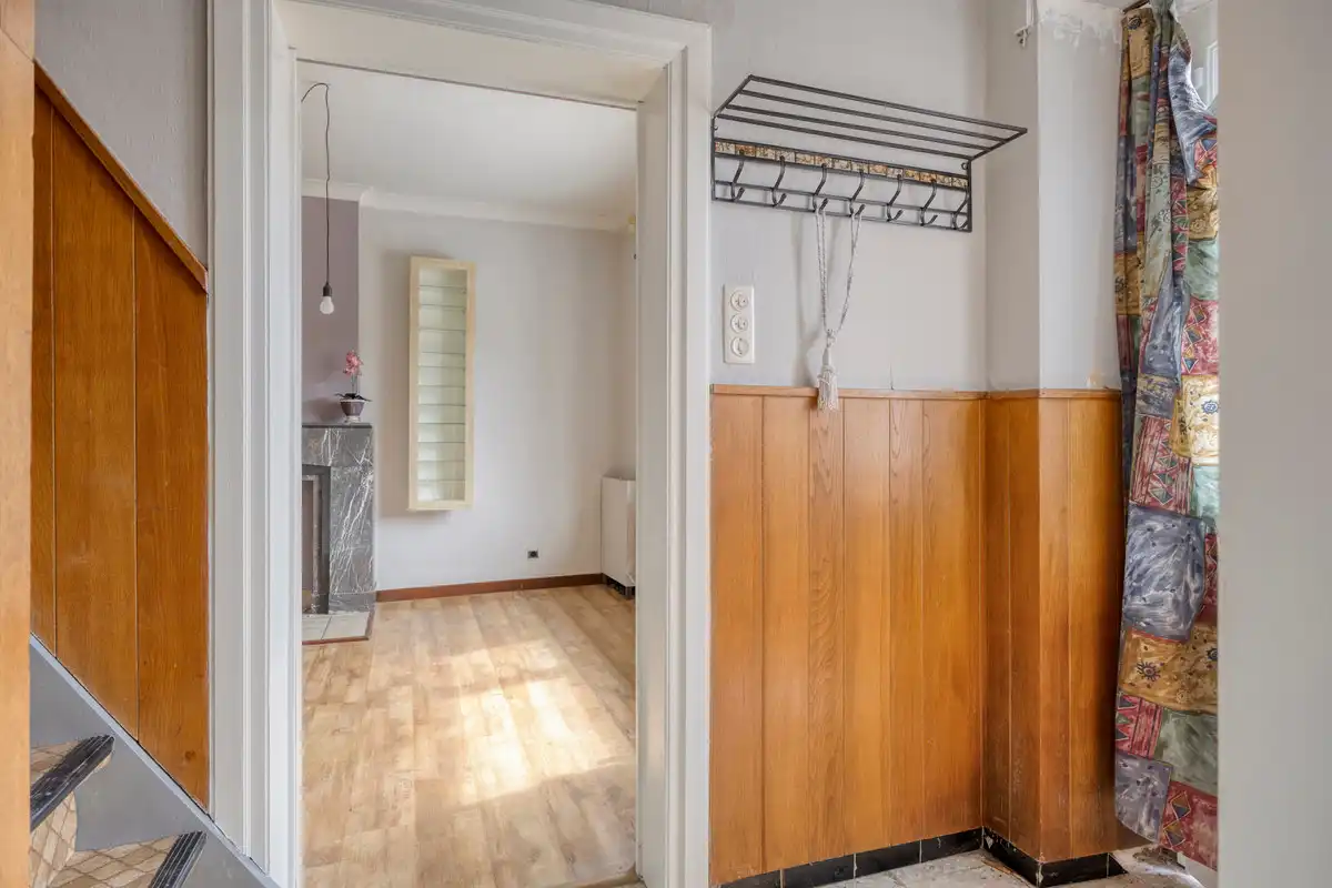 RUIME OP TE FRISSEN VRIJSTAANDE WONING OP 16A TE ZUTENDAAL. foto 4