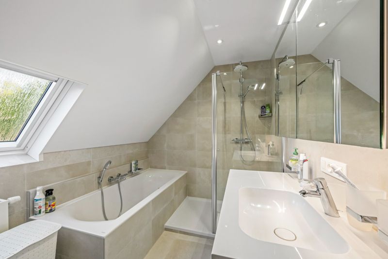 Roeselare (Beitem) - Prachtige vrijstaande villa op 703 m² foto 12
