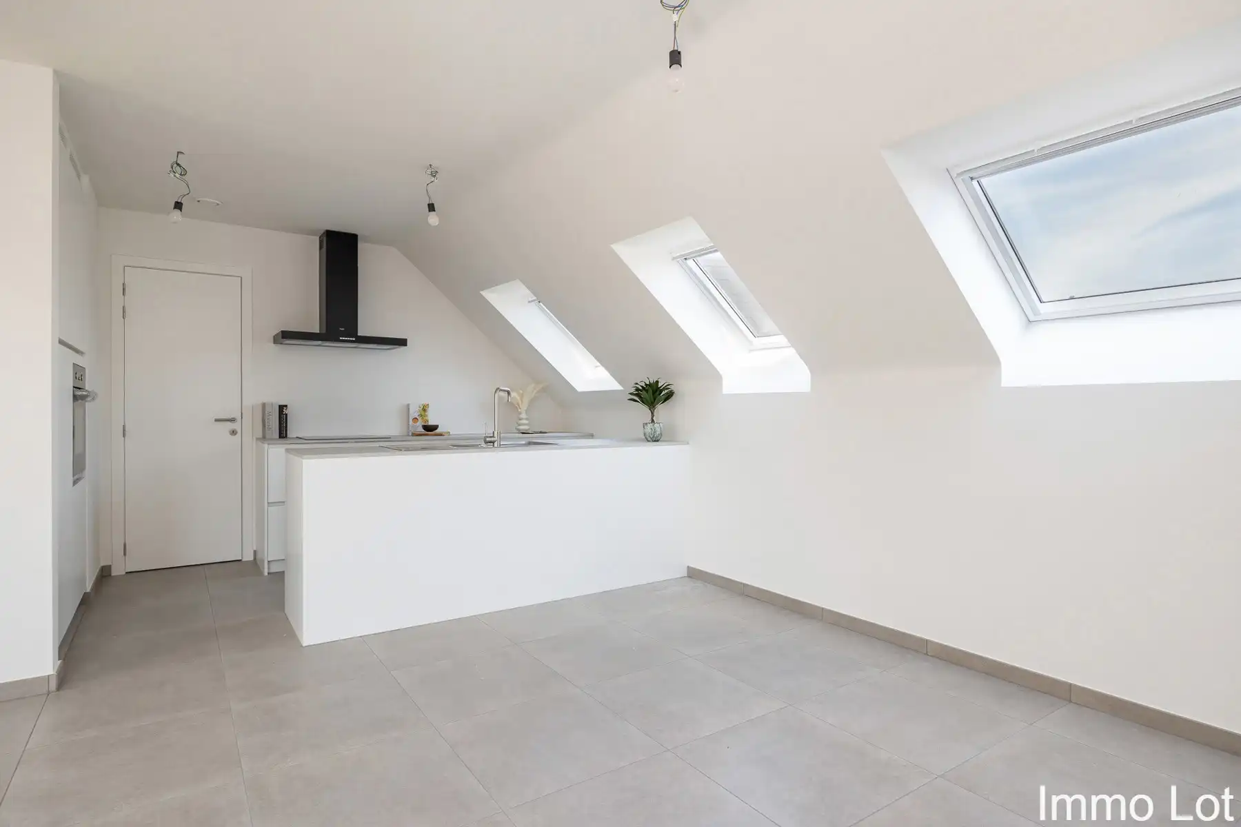 Nieuwbouwappartement met 3 slaapkamers en terras foto 2