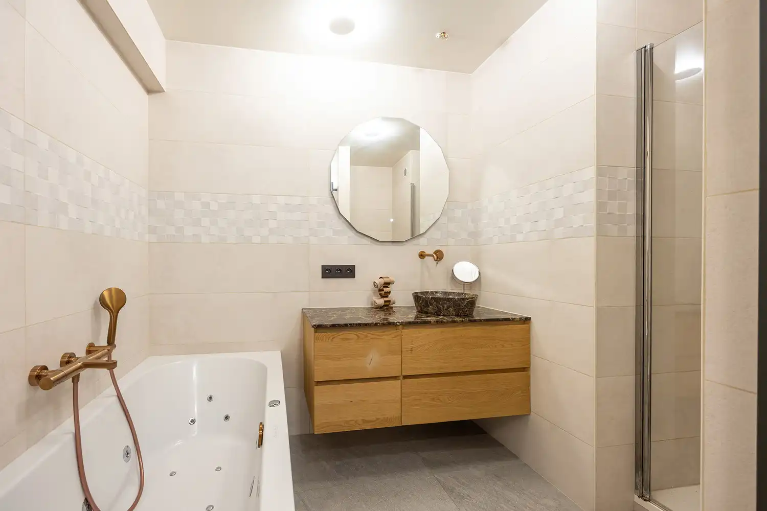 Royaal en energiezuinig hoekappartement (EPC B/260m²) met 4 slaapkamers, 3 badkamers op gewilde locatie aan het Stadspark – optionele parkings foto 24