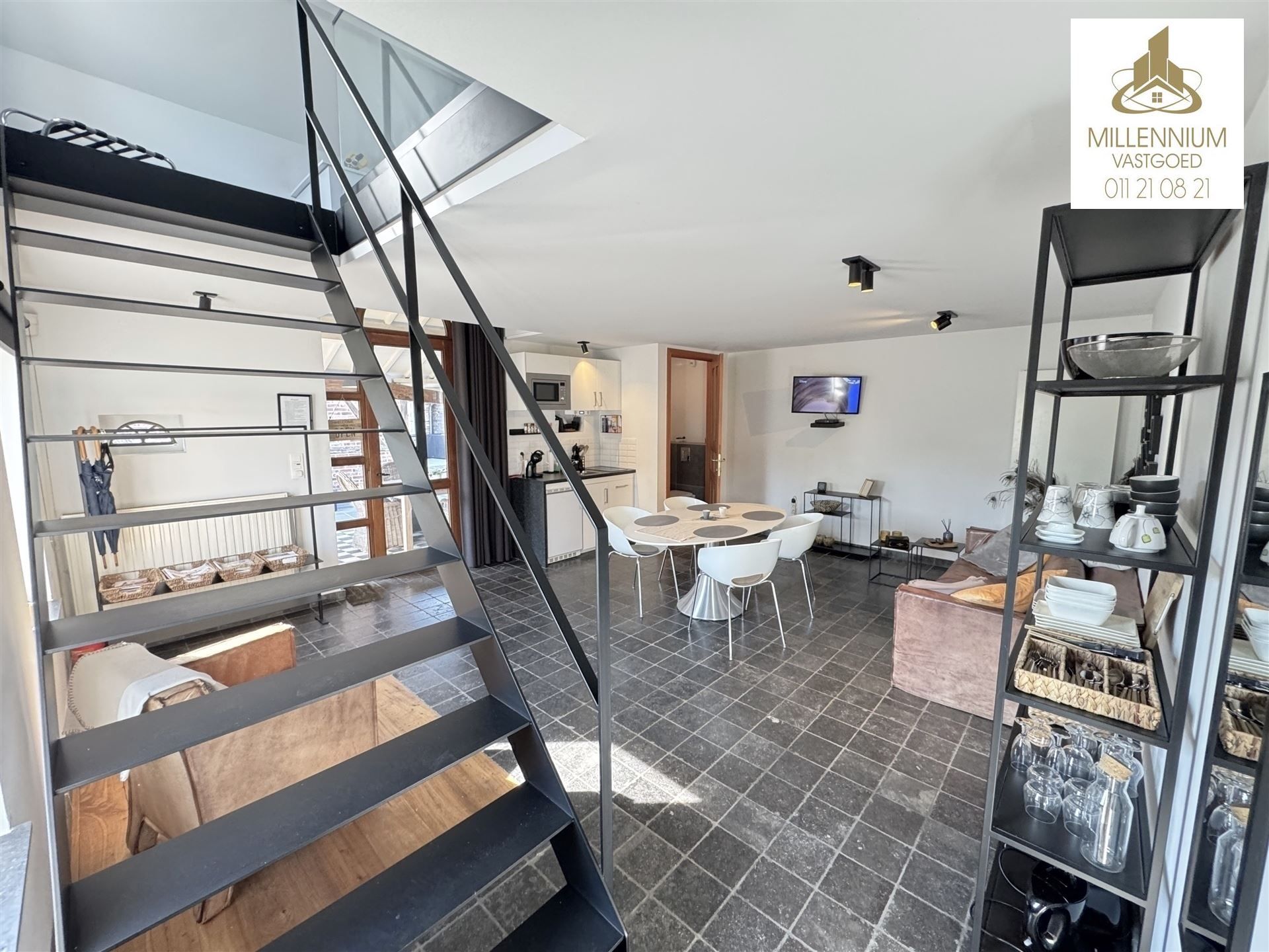 Ruime 5-SLK Woning met bijwoning foto 39