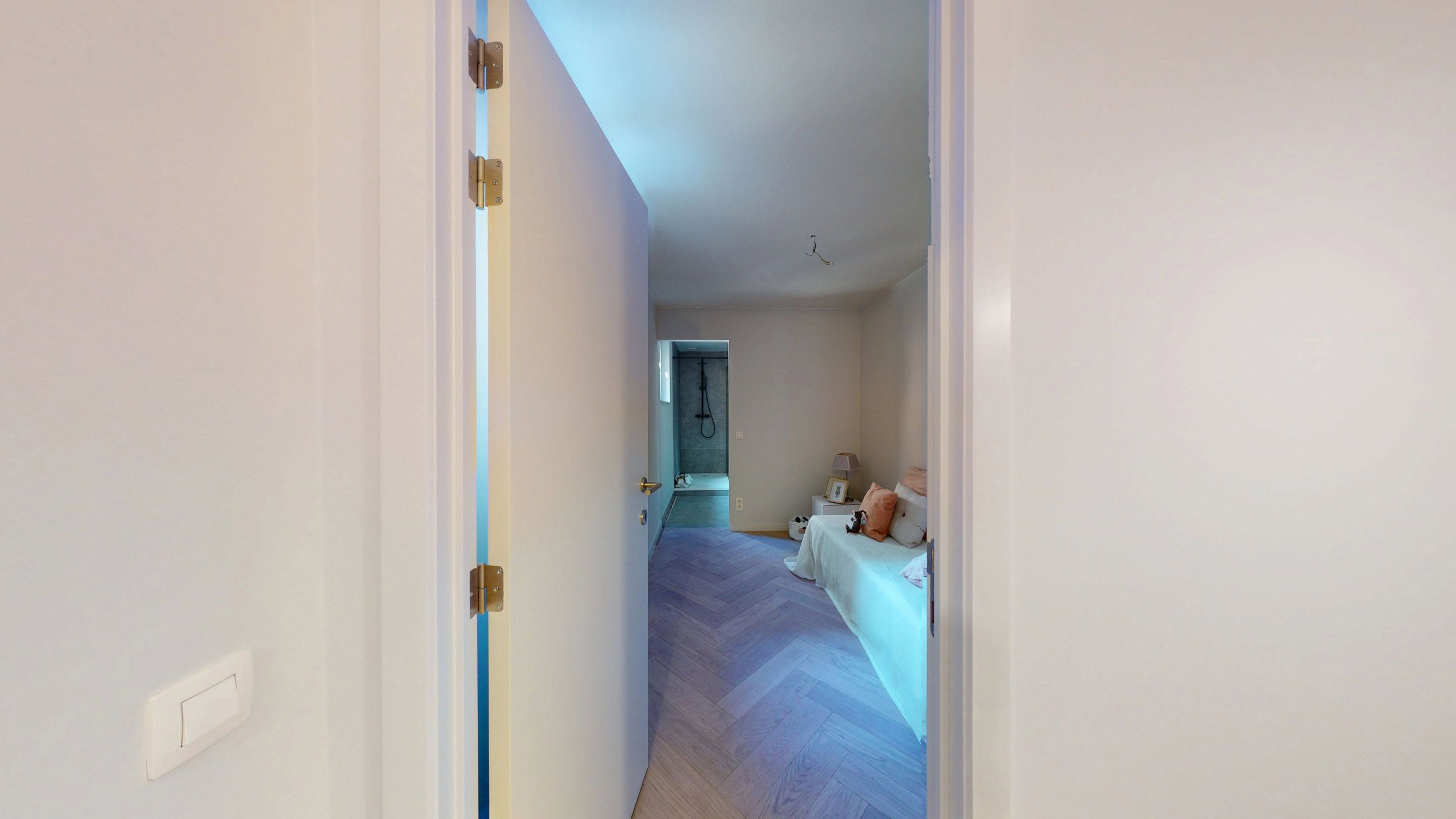 ANTWERPEN-ZUID - Gelijkvloers drie slaapkamer appartement  foto 12