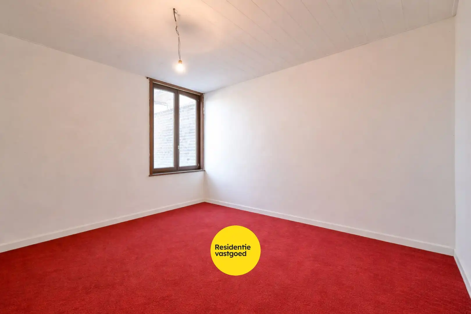 Ruime te renoveren stadswoning! foto 7