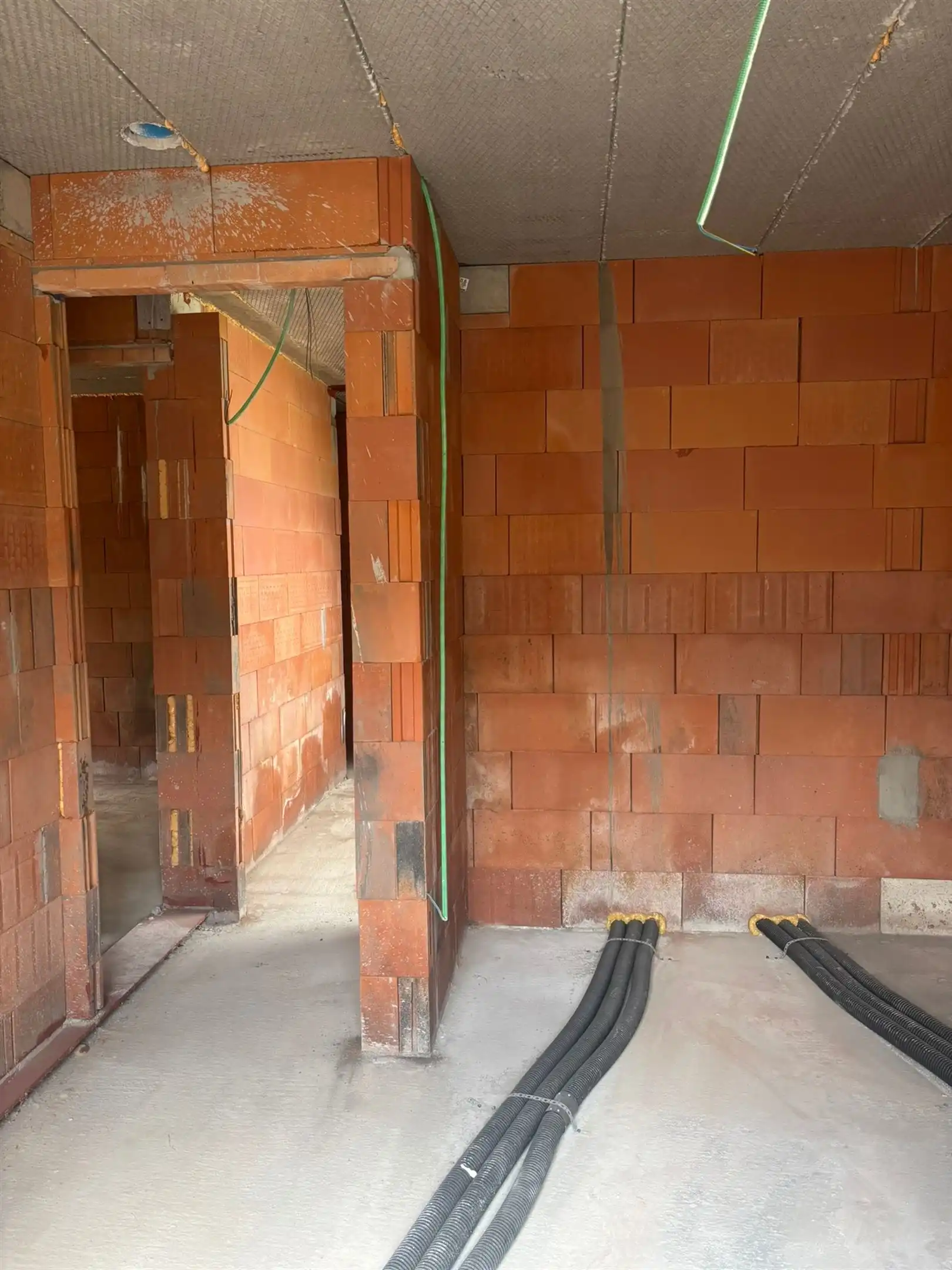 Moderne afgewerkte nieuwbouw foto 18