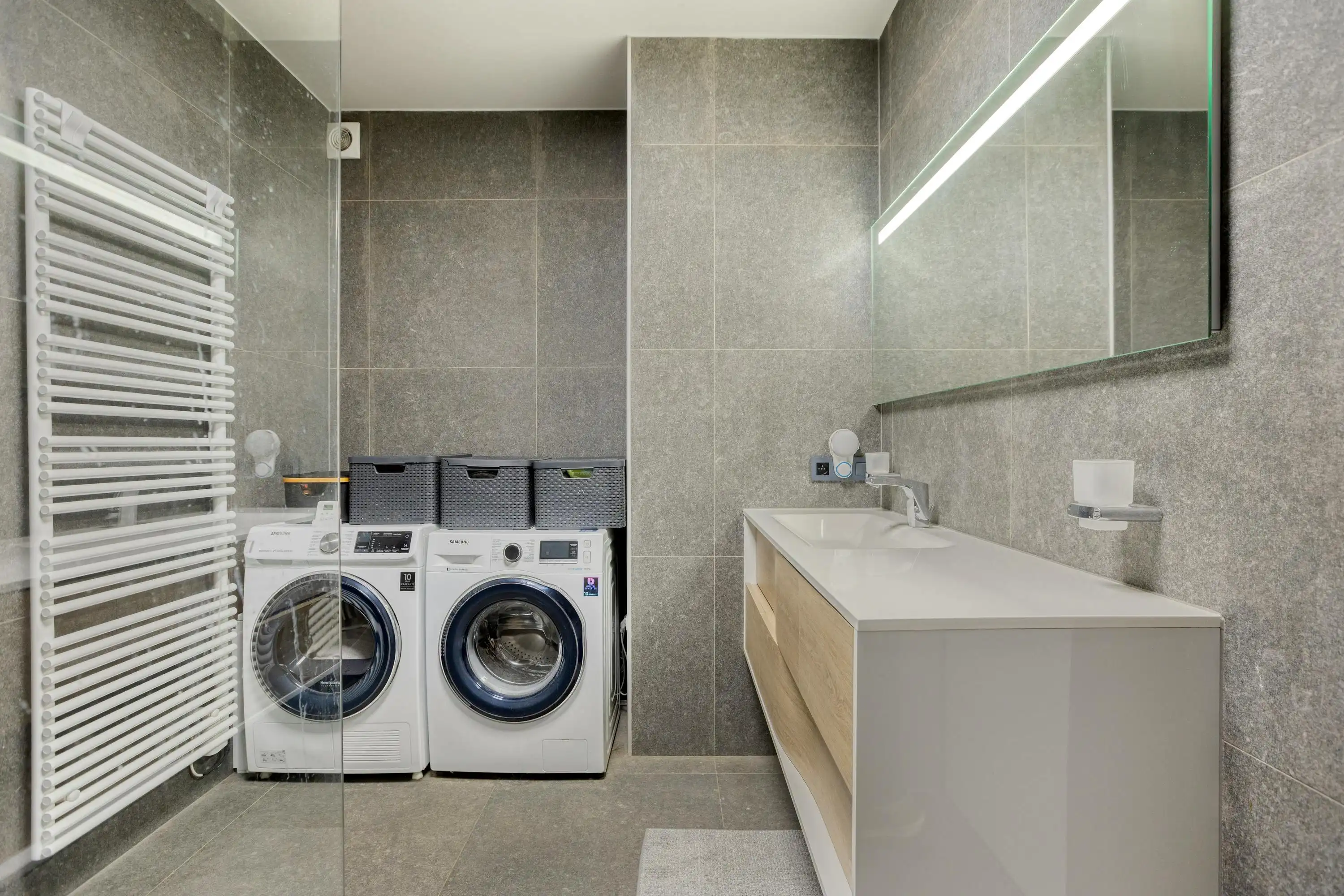 Instapklaar met 2 slaapkamers in Assebroek foto 12