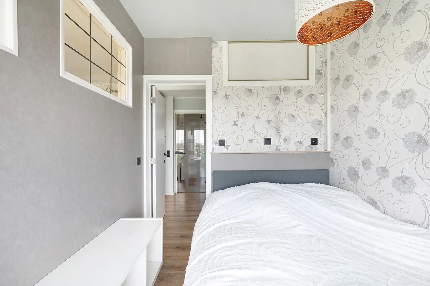 Prachtig gemeubelde vernieuwde studio/appartement met zonnig terras en open zichten foto 20