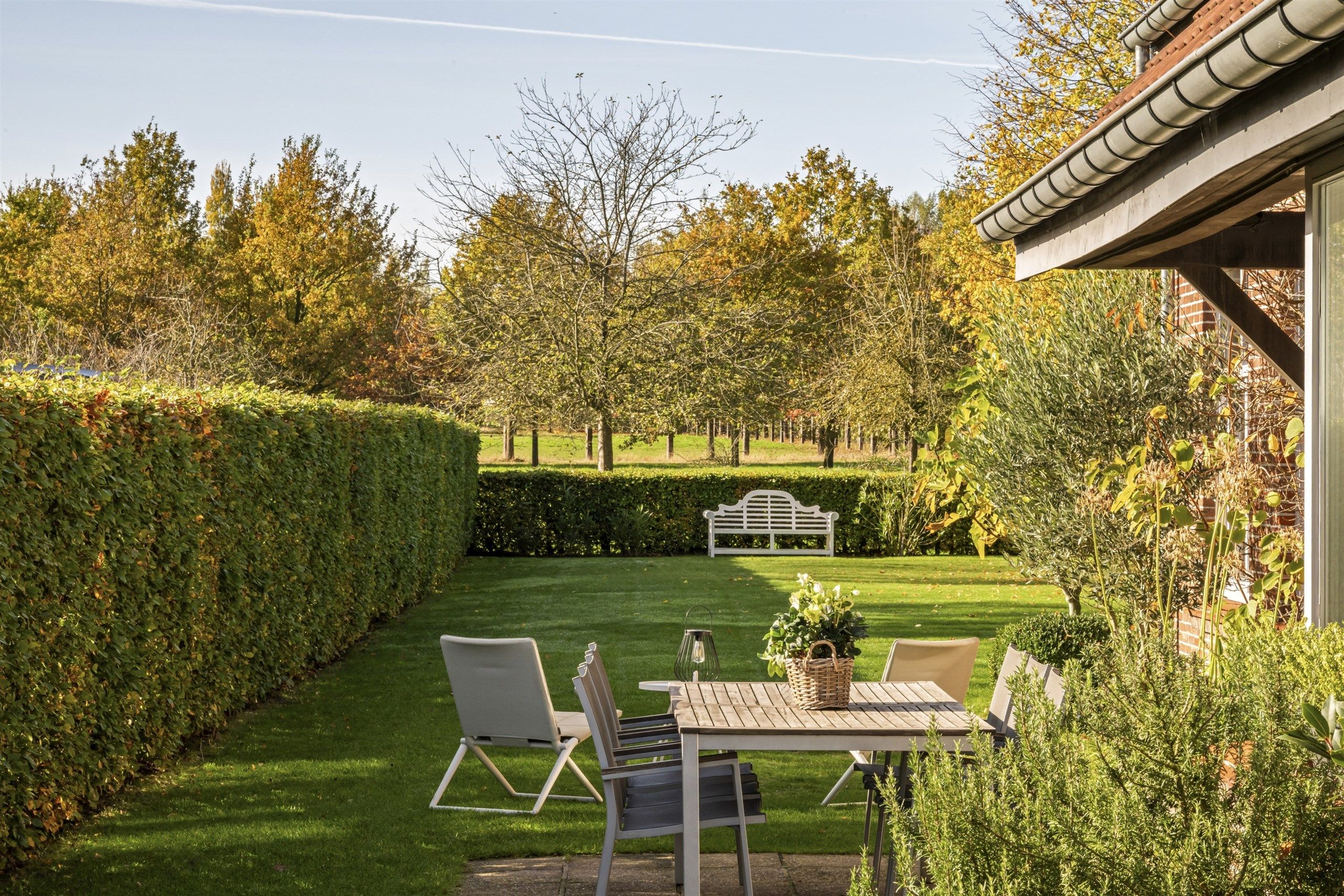 FIRST SALE VR 21/11 (16.00 - 20.00) & ZA 22/11 (9.00 - 18.00) foto 4