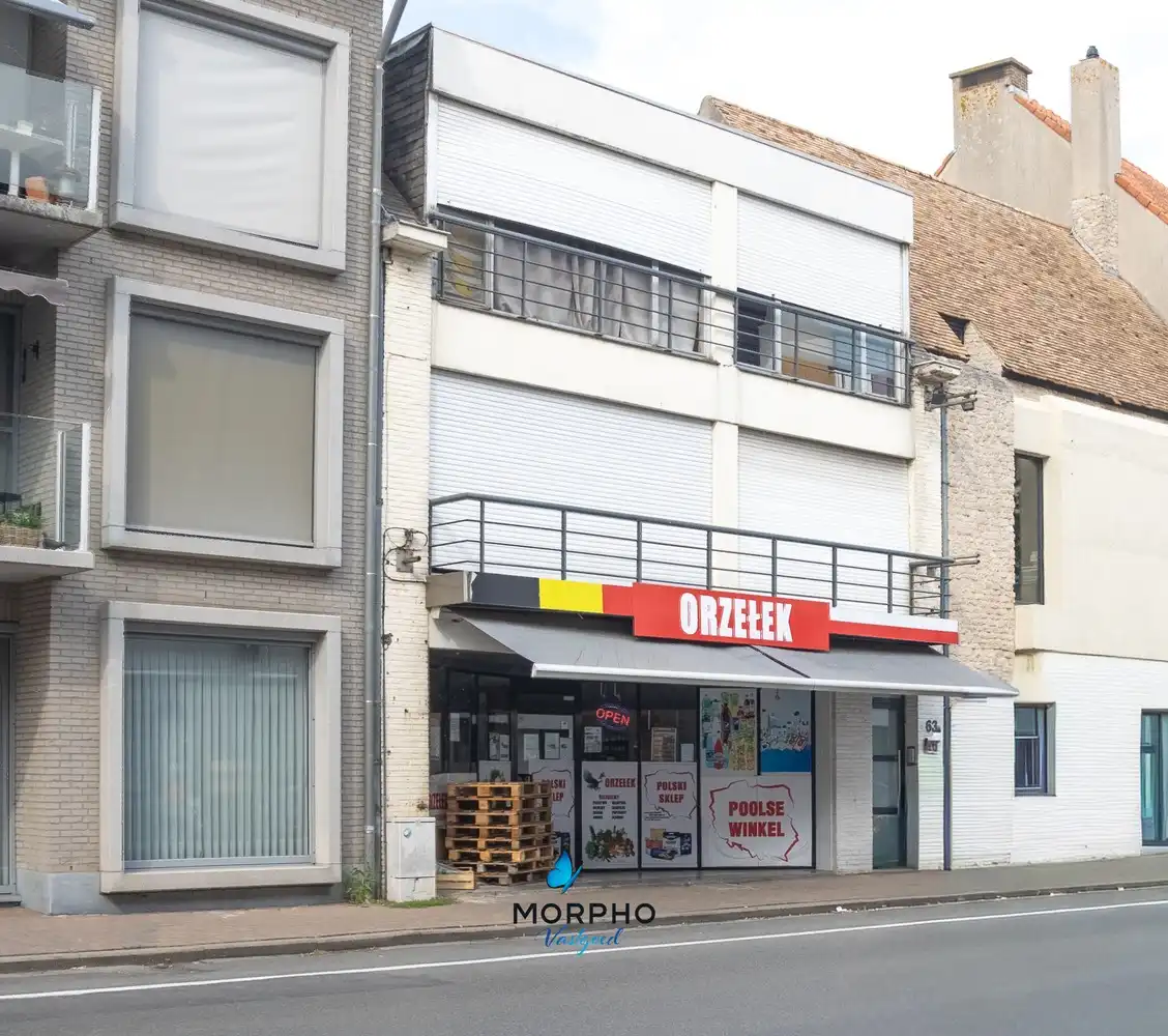 Te koop in Torhout : 364 m² vol mogelijkheden: handel, wonen of investeren foto 5