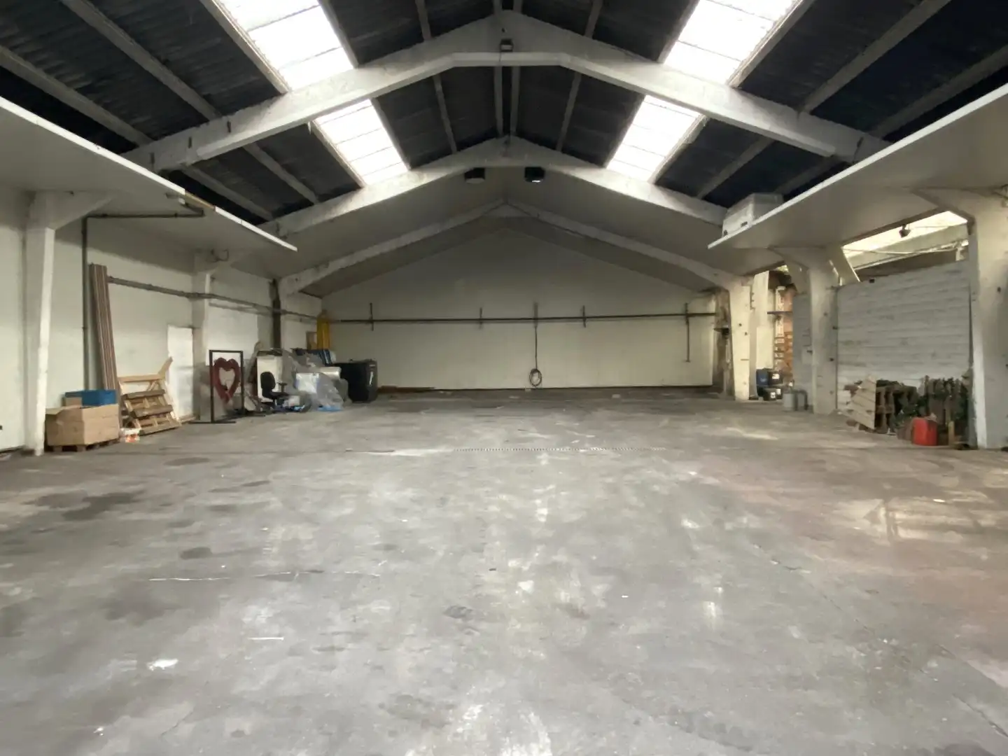 ATELIER MET BUREEL IN HARTJE PITTEM - IDEAAL VOOR DETAILHANDEL! foto 6