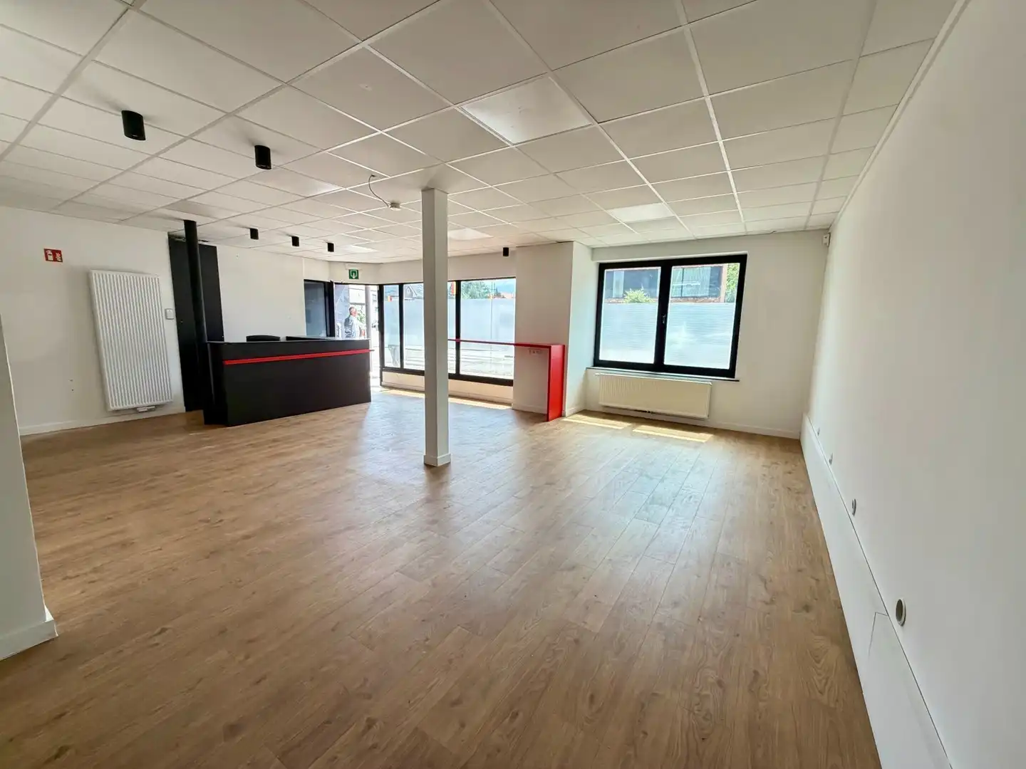 Gerenoveerd handelspand met instapklaar duplexappartement en tuintje foto 18