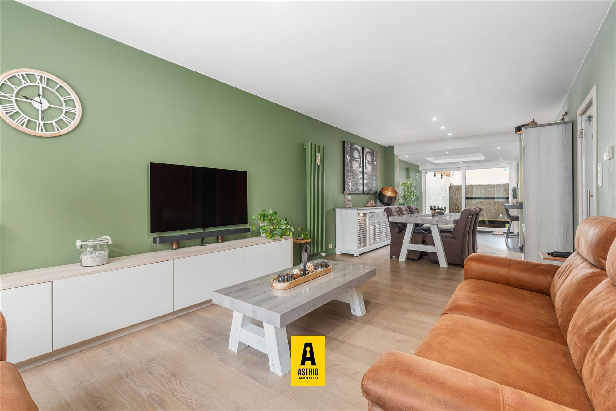 Smaakvol gerenoveerde woning! foto 3